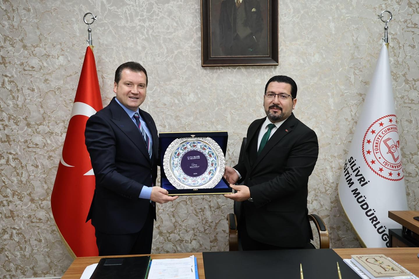 Başkan Balcıoğluİlçe Milli Eğitim Müdürü İbrahim Hakkı Damat’ı Ziyaret Etti