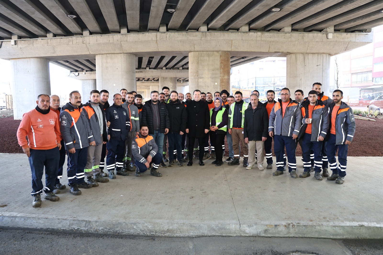 Başkan Balcıoğlu Viyadük Peyzaj Çalışmalarını Yerinde İnceledi