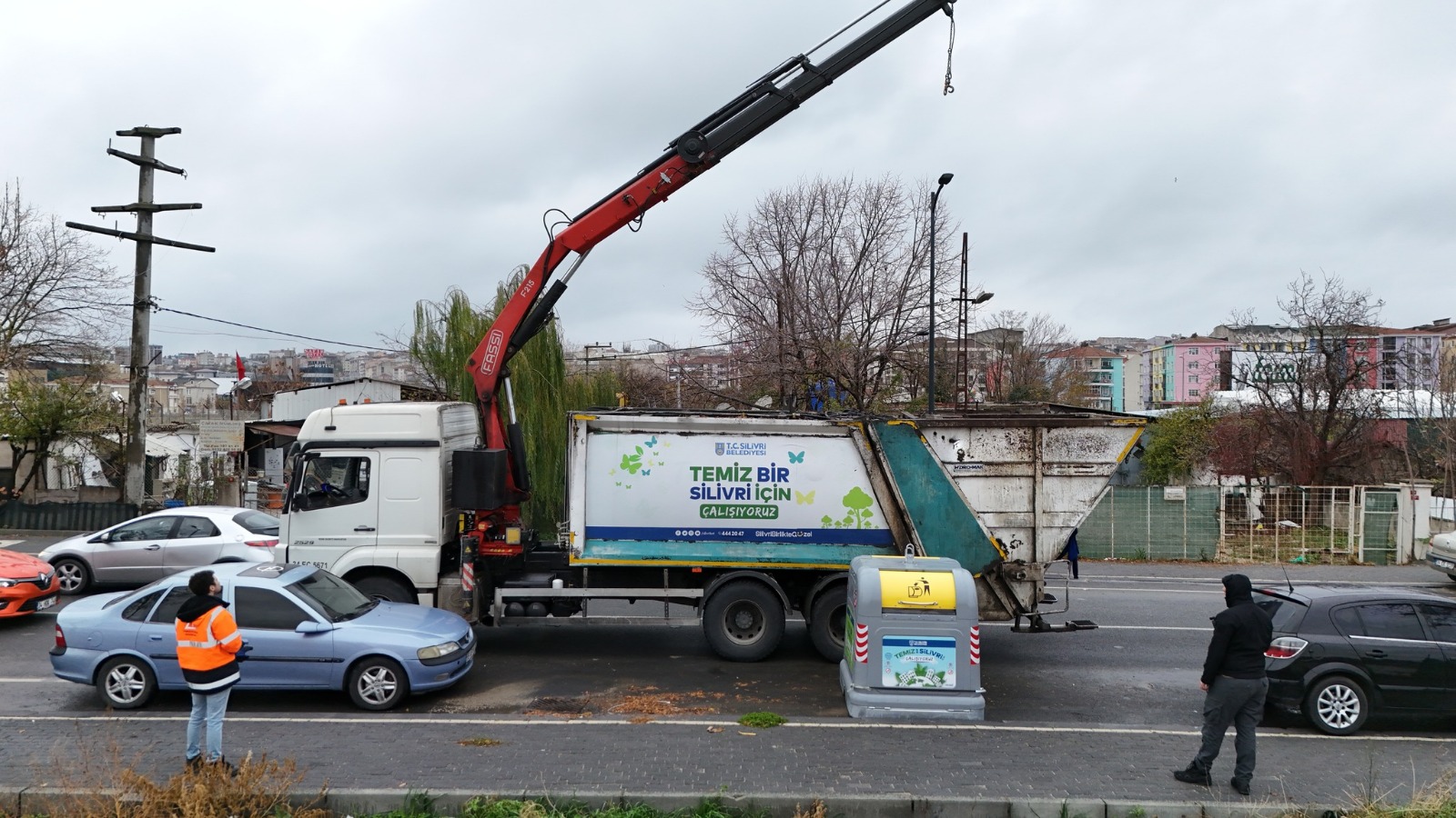 Silivri’ye 65 Yeni Yer Üstü Çöp Konteyneri Kazandırılıyor