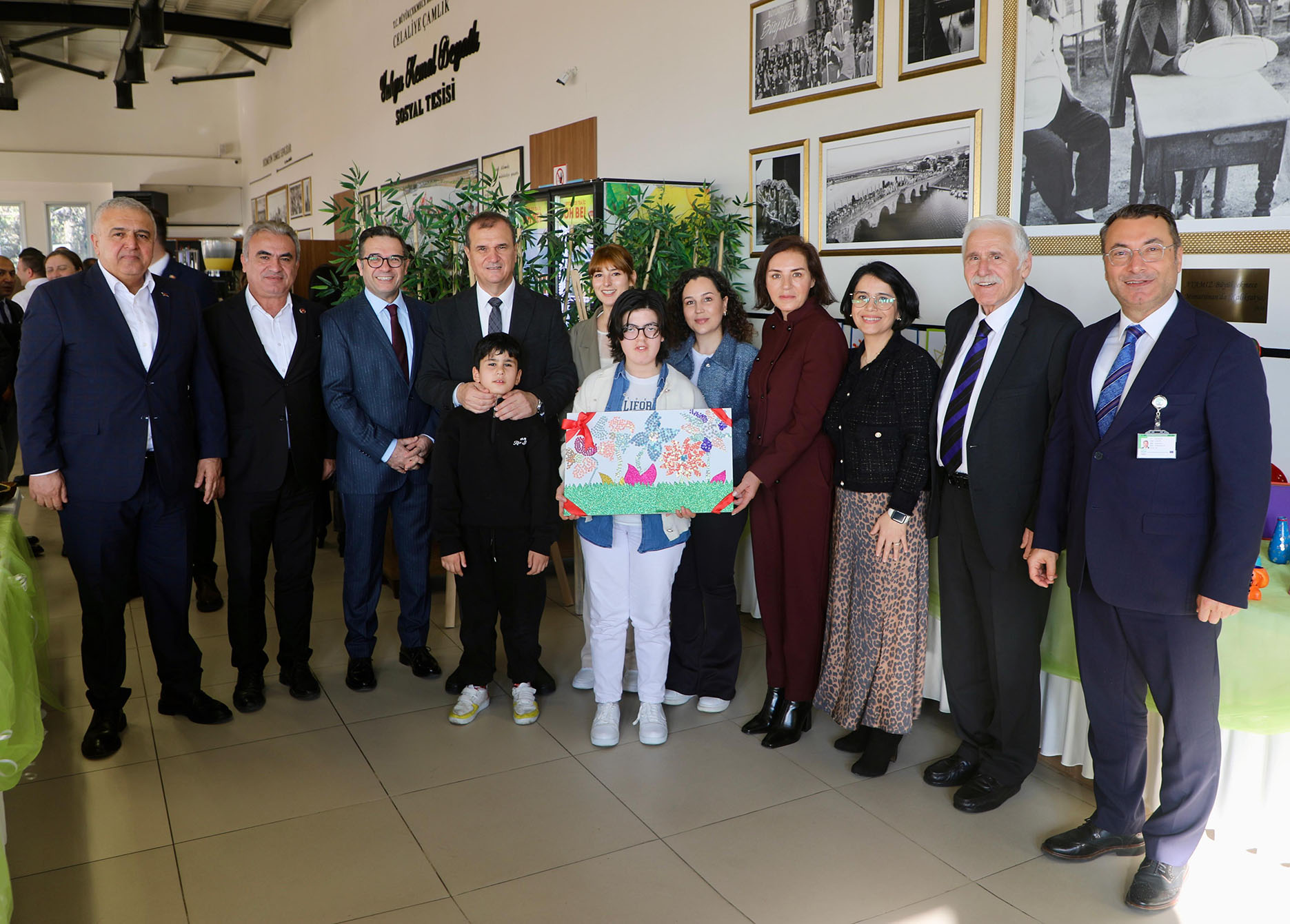 Dünya Engelliler Günü’nde kahvaltıda bir araya geldiler