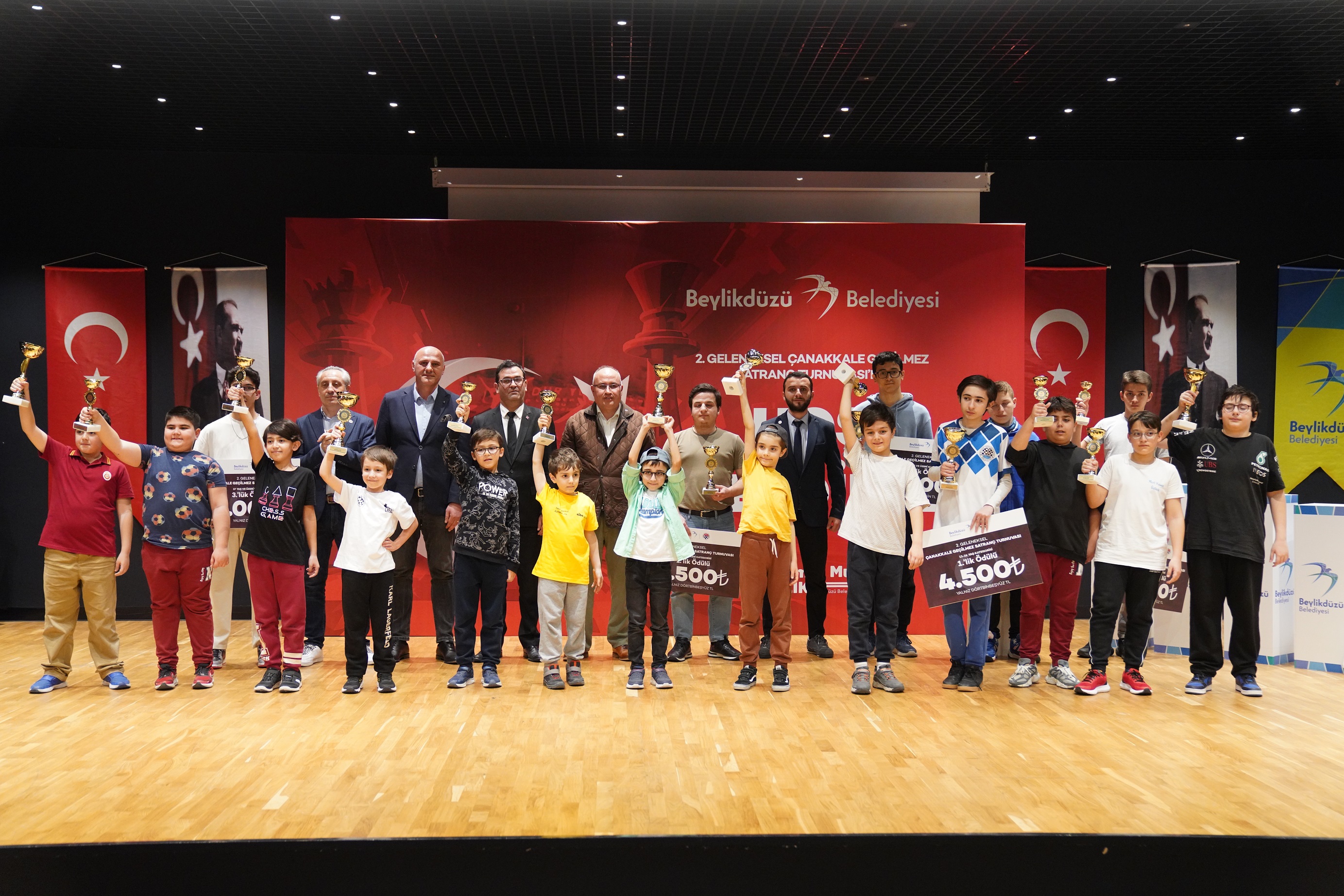 Beylikdüzü’nde hamleler konuştu