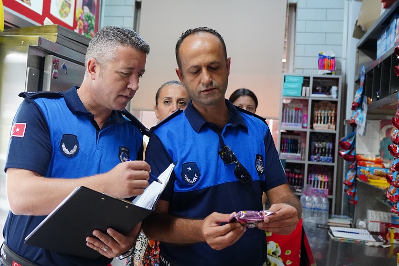 BEYLİKDÜZÜ’NDE OKUL ÇEVRELERİNDE GÜVENLİK VE DENETİMLER ARTIRILDI