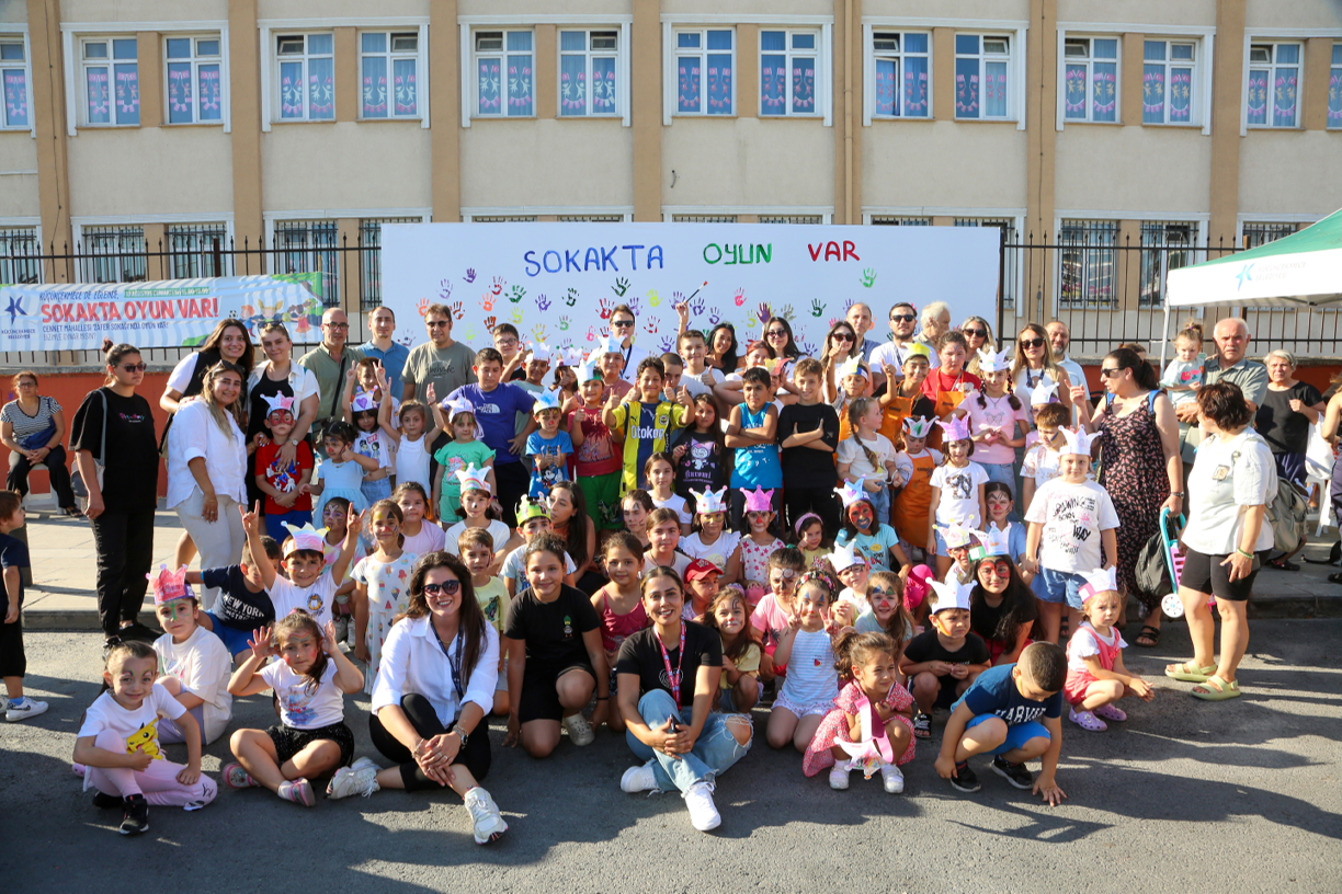 Küçükçekmece’de sokak oyunlarına büyük ilgi
