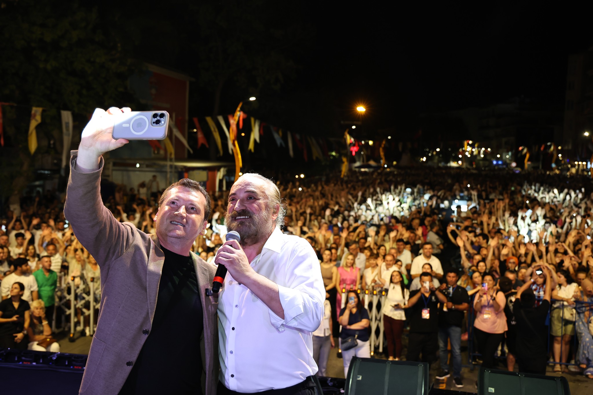 62. Geleneksel Silivri Yoğurt Festivali’ne Volkan Konak ile Muhteşem Final