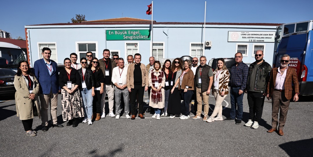 Başkan Balcıoğlu, Bulgaristan seçimlerine oy veren vatandaşlarla bir araya geldi