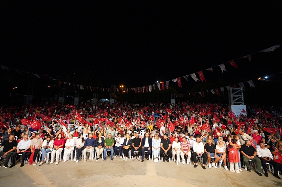 Beylikdüzü’nde 30 Ağustos Zafer Bayramı coşkusu yaşandı