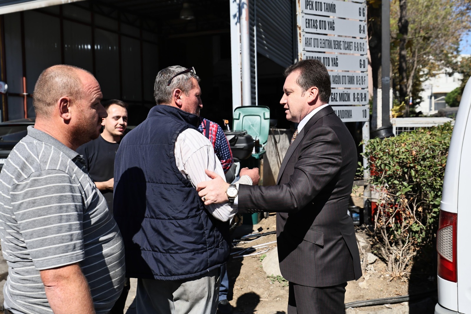 Başkan Balcıoğlu Silivri Sanayi Sitesi’nde Esnaflarla Bir Araya Geldi