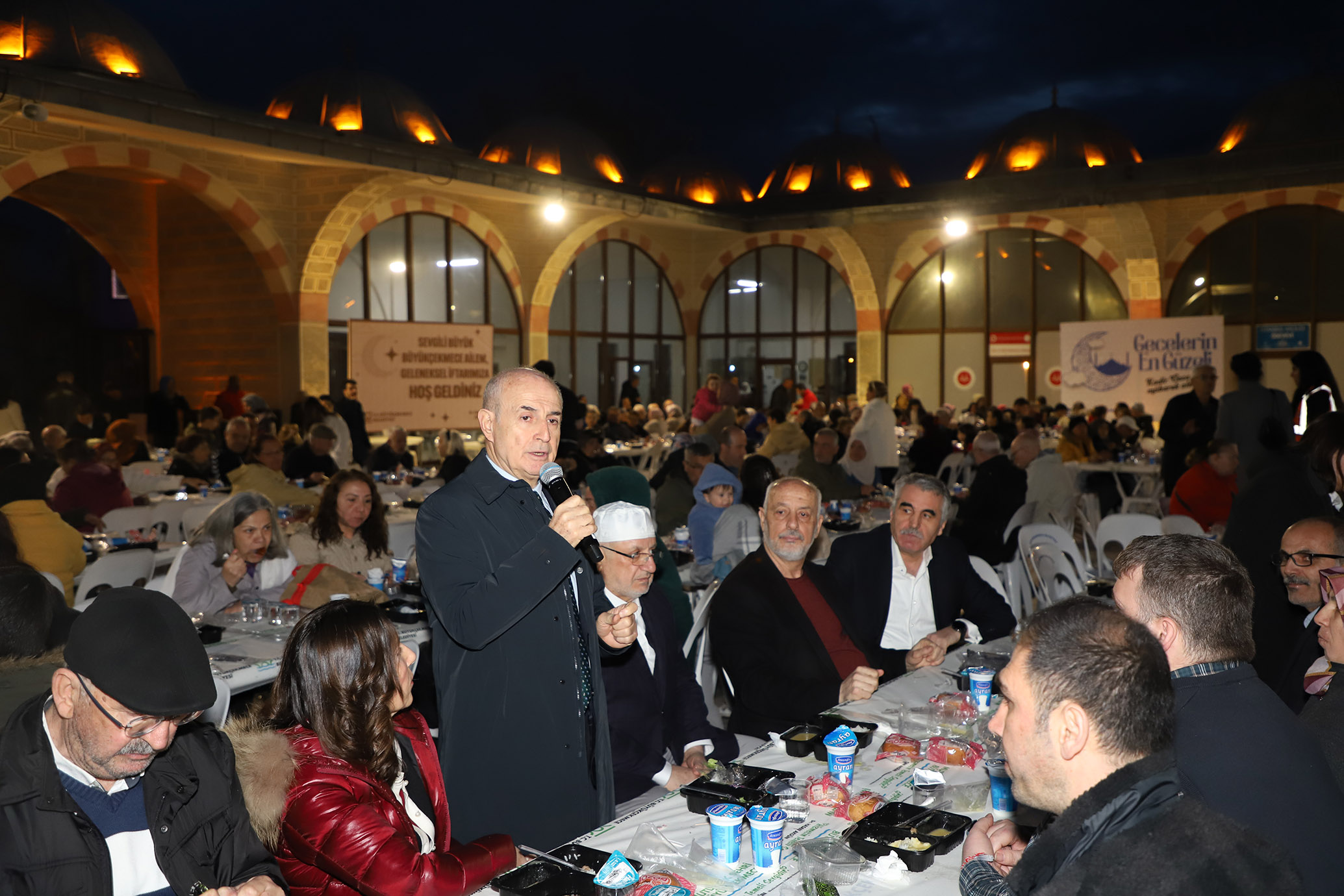 Büyükçekmece Ailesi  Kadir Gecesi’nde iftar sofrasında buluştu
