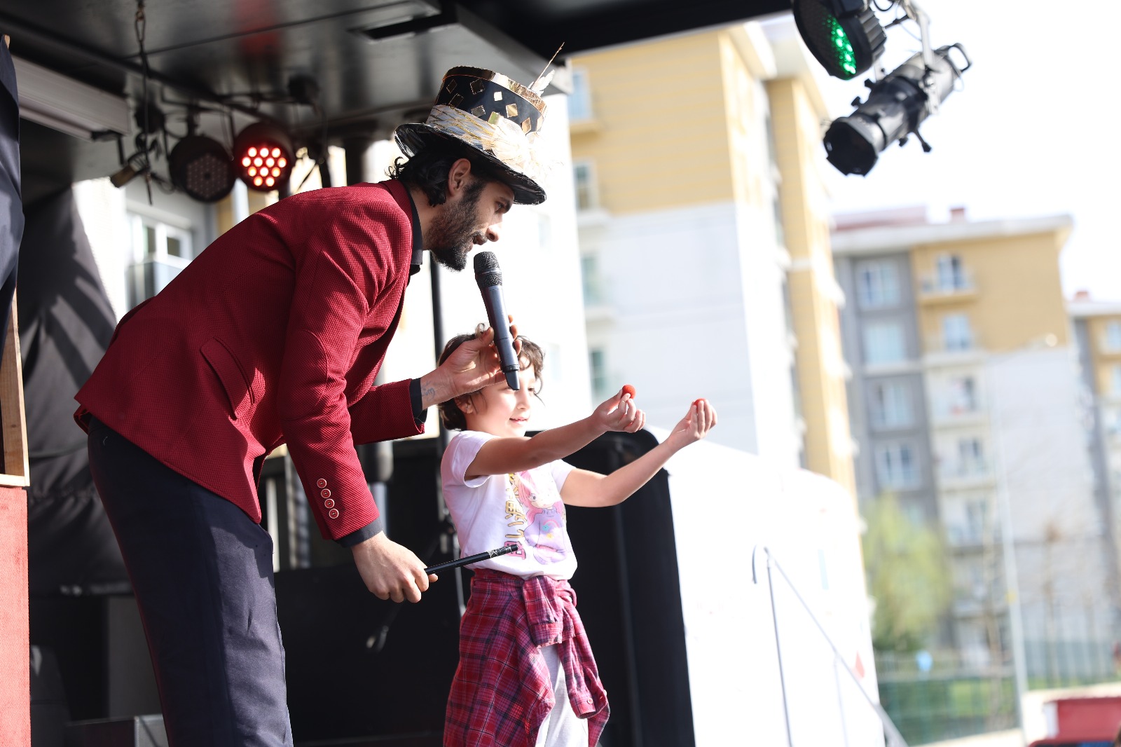 Silivri’de Ramazan Coşkusu: “Sahnebüs!”