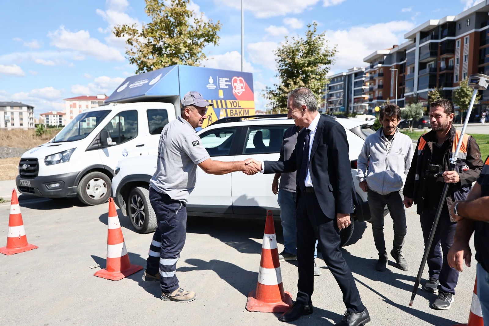Mimar Sinan Mahallesi Özgürlük Caddesi’nde Düzenleme Çalışmaları Sürüyor