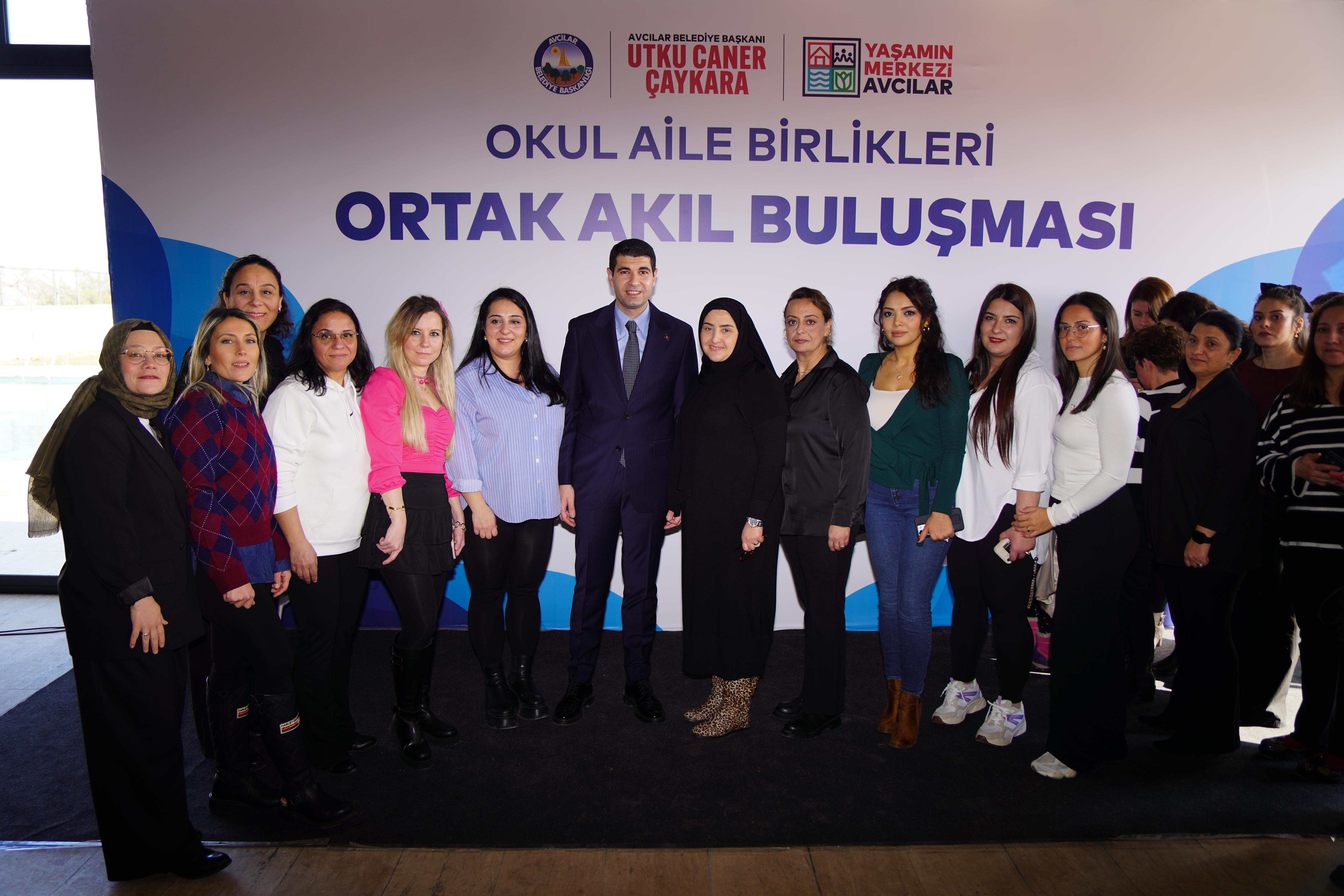 Başkan Çaykara, okul aile birliği temsilcileriyle buluştu