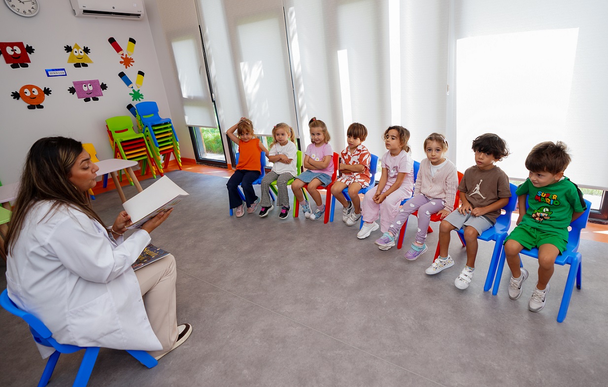 BEYLİKDÜZÜ’NÜN YENİ GÜNDÜZ ÇOCUK BAKIMEVİ HİZMETE AÇILDI