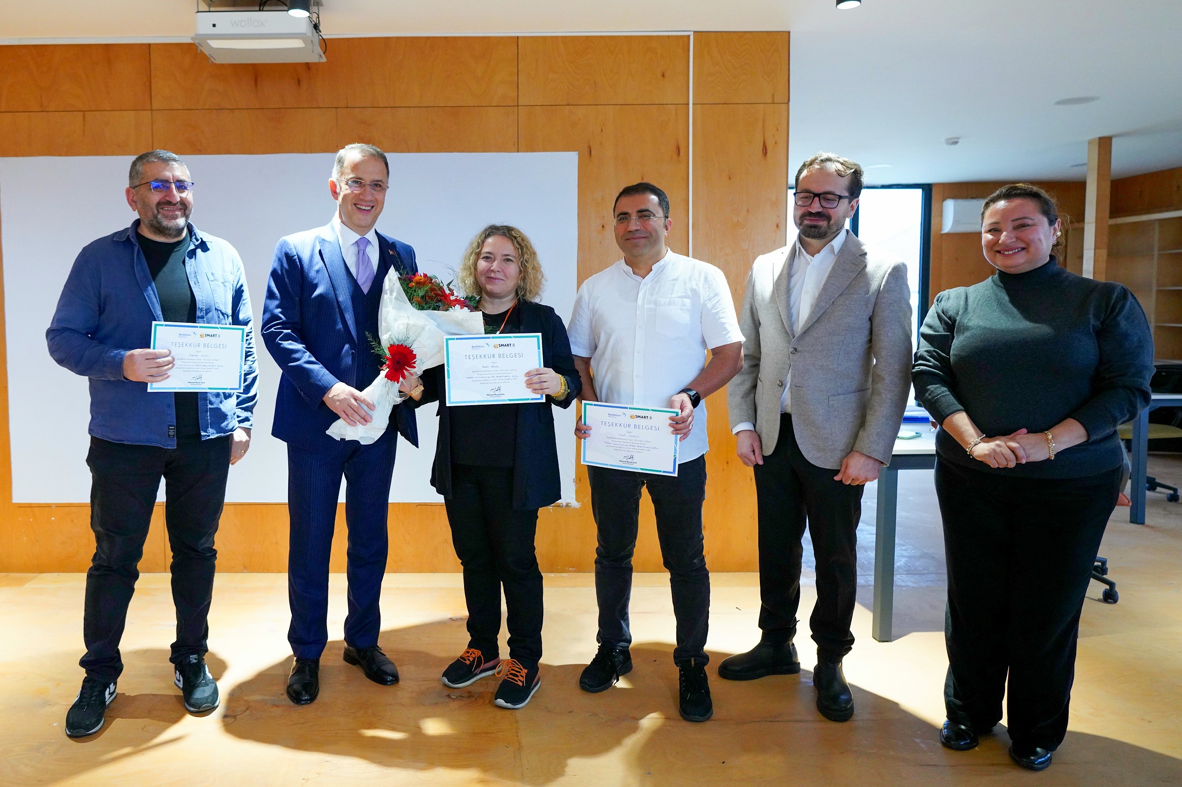 Çalık: Eğitim kurumlarımız için elimizden gelen her şeyi yapmaya hazırız