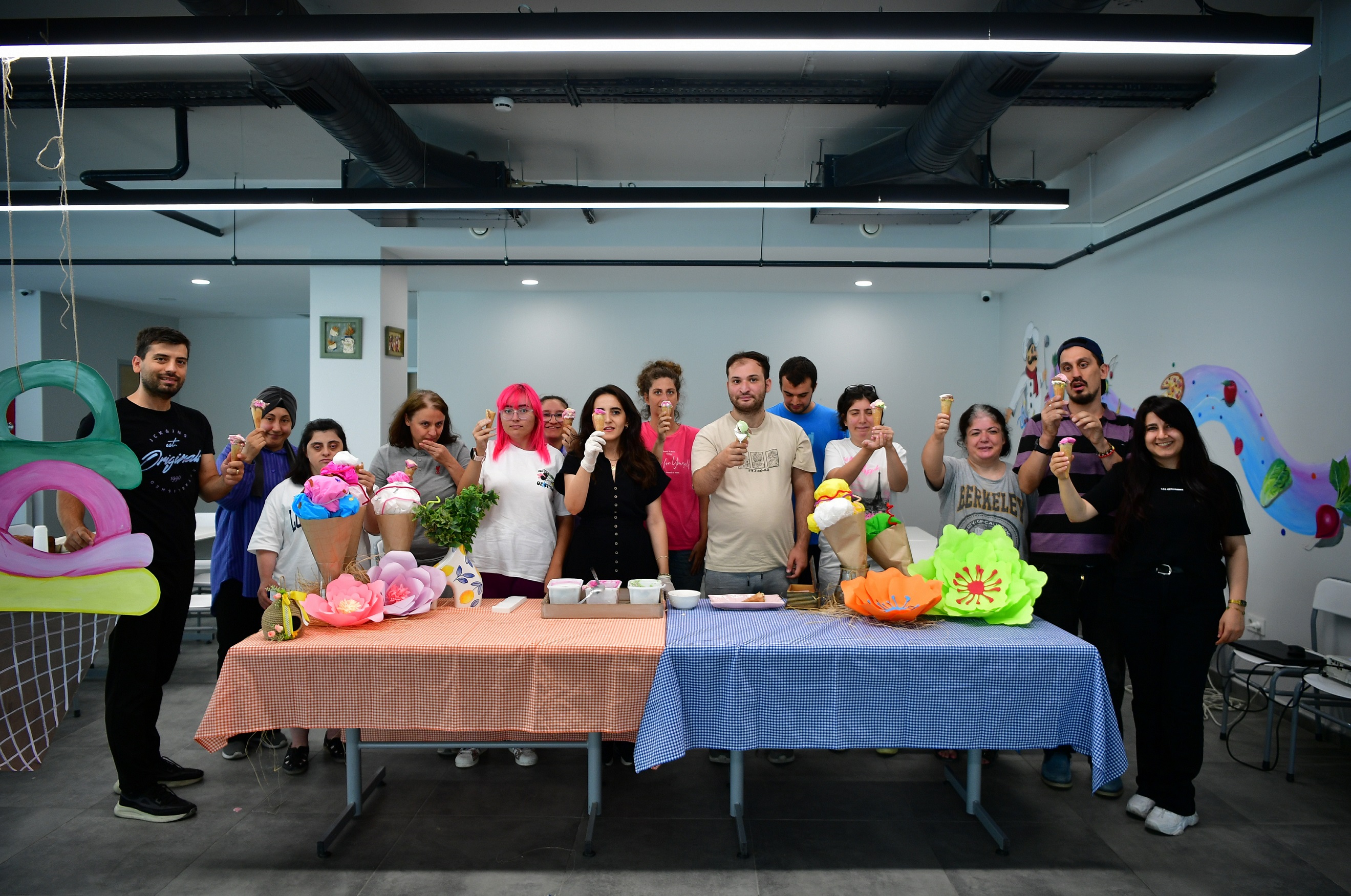 Beylikdüzü Engelsiz Yaşam Merkezi’nde renkli “Yaza Veda” etkinliği