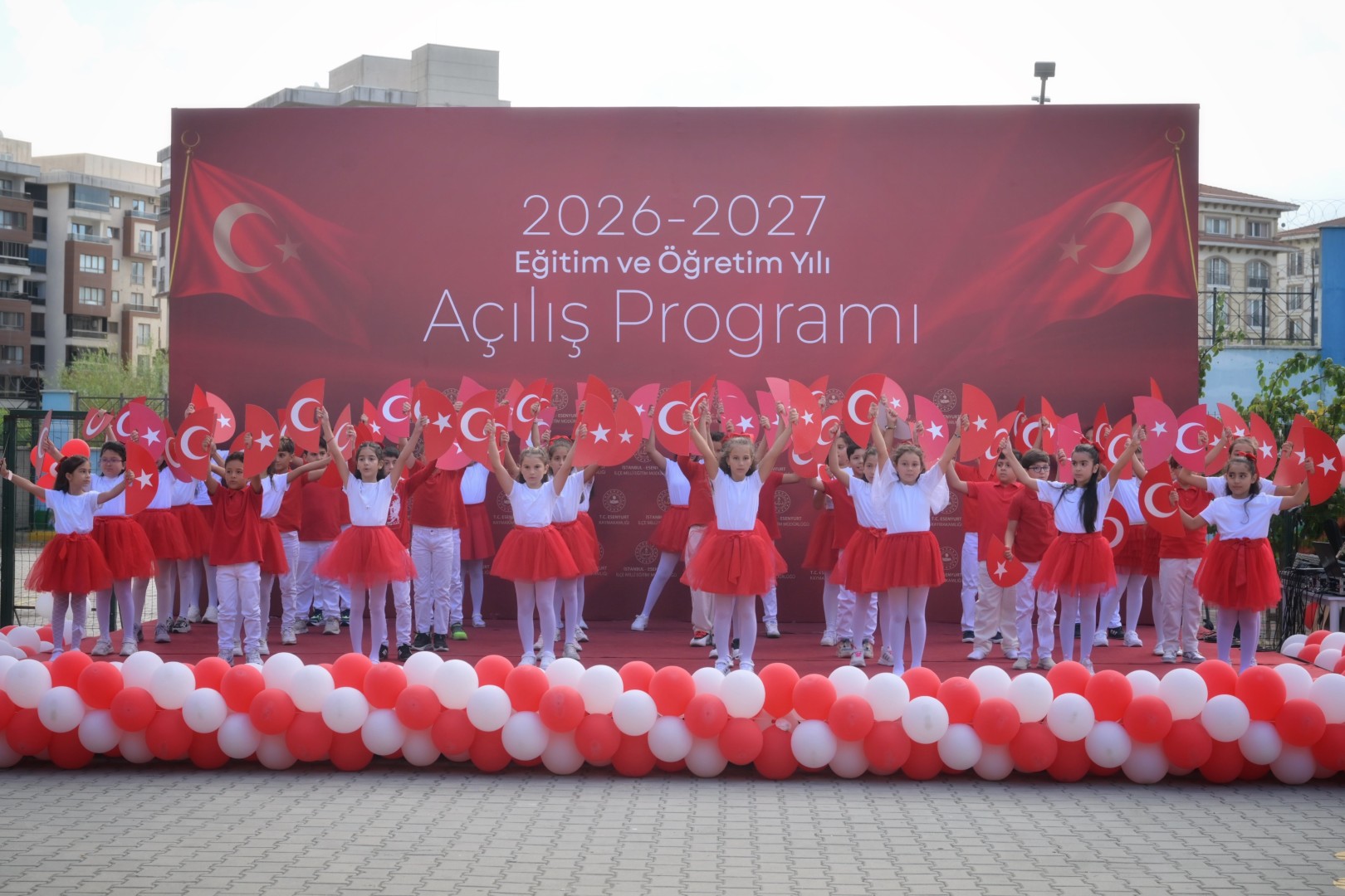 Başkan vekili Aksoy: “Yeni eğitim öğretim yılımız hayırlı olsun”