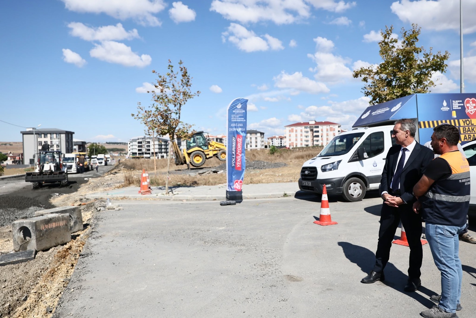Mimar Sinan Mahallesi Özgürlük Caddesi’nde Düzenleme Çalışmaları Sürüyor