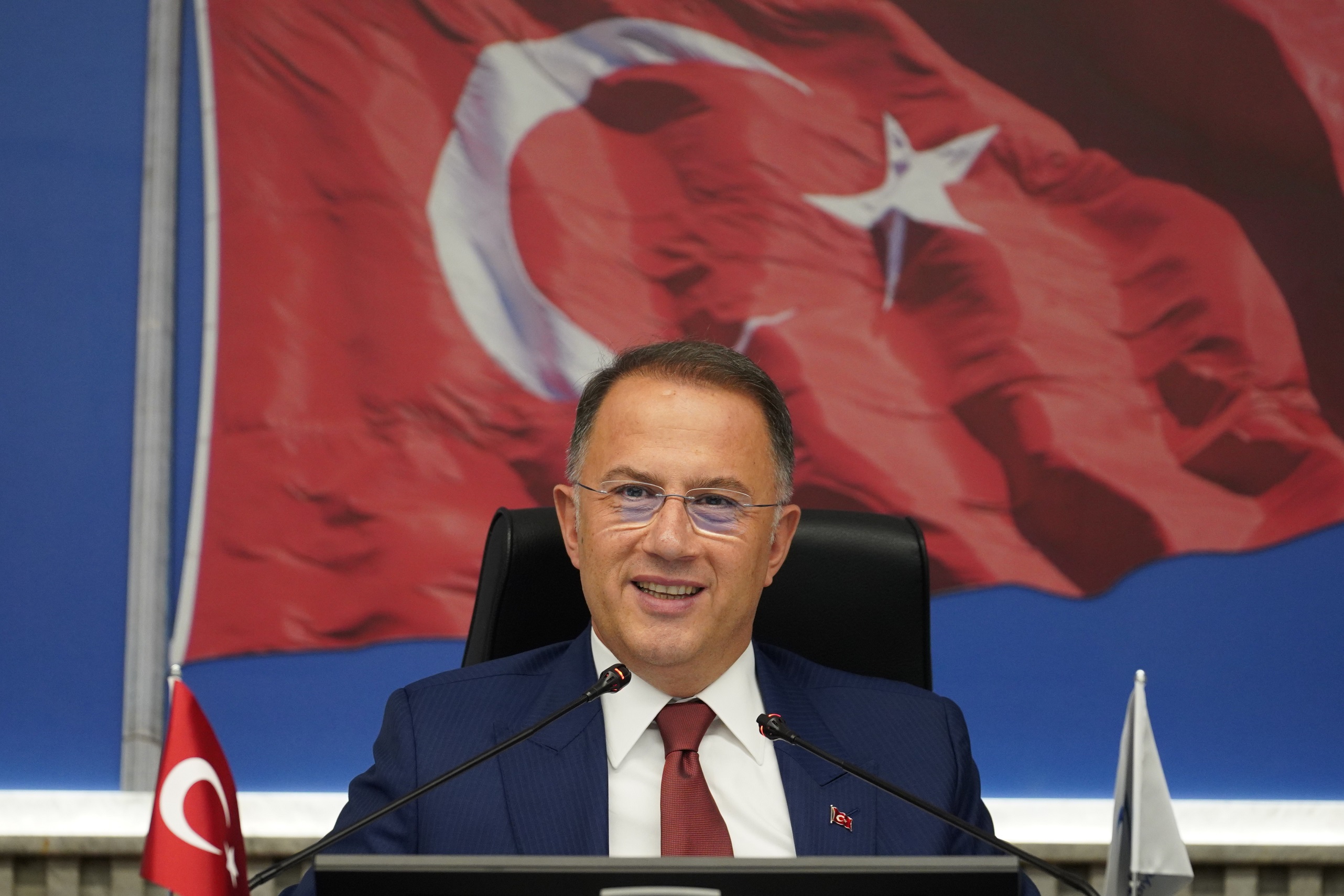 Çalık:Çocuklar okulda temiz içme suyu sıkıntısı çekiyor