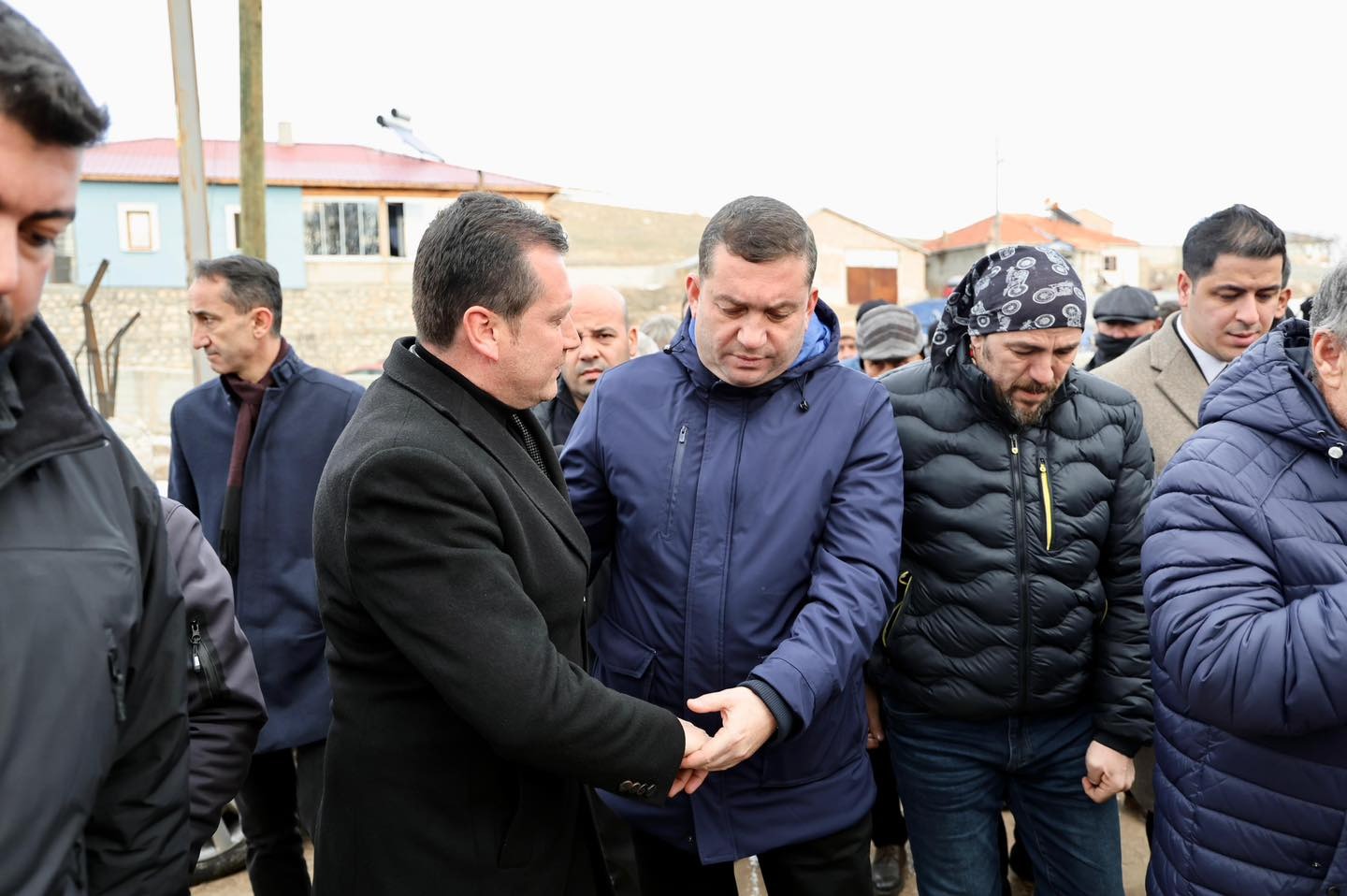 Başkan Balcıoğlu, Kaymakam Tolga Toğan’ı acılı gününde yalnız bırakmadı