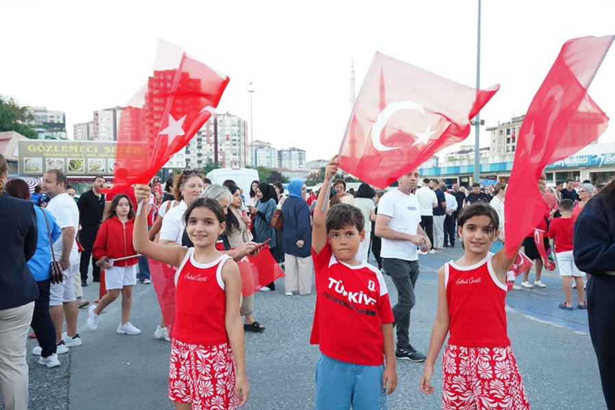Beylikdüzü’nde 30 Ağustos Zafer Bayramı coşkusu yaşandı