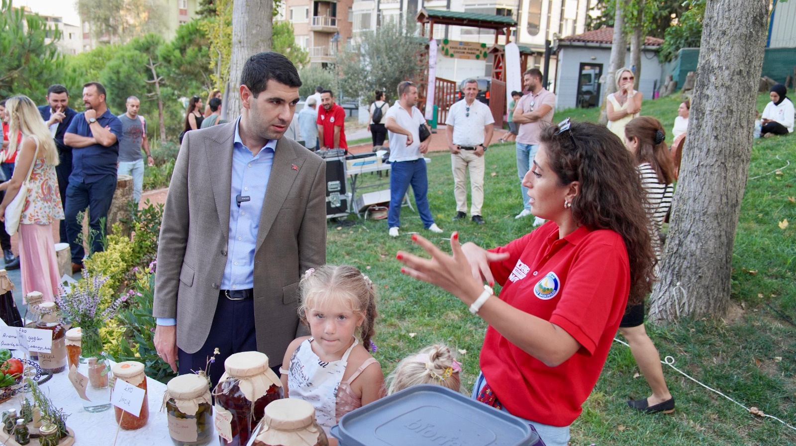 Avcılar’da çocuklar geleceğe sahip çıkıyor