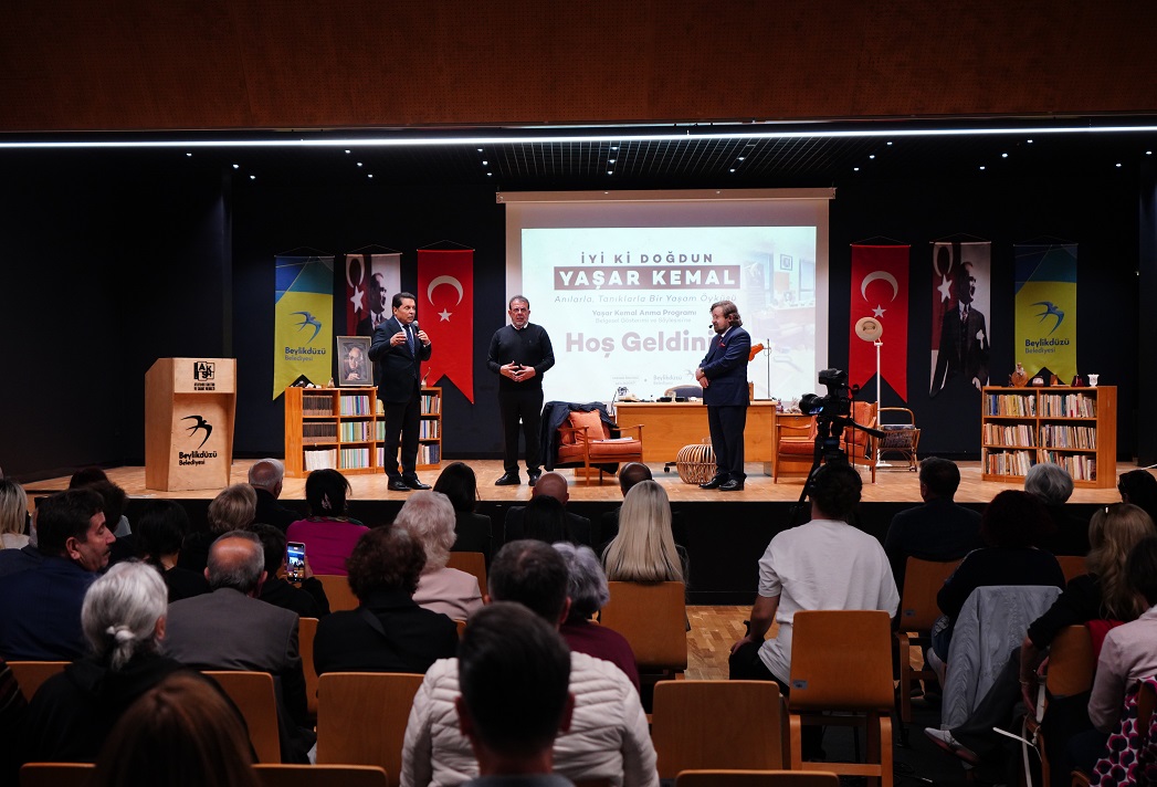 Yaşar Kemal doğum gününde Beylikdüzü’nde anıldı