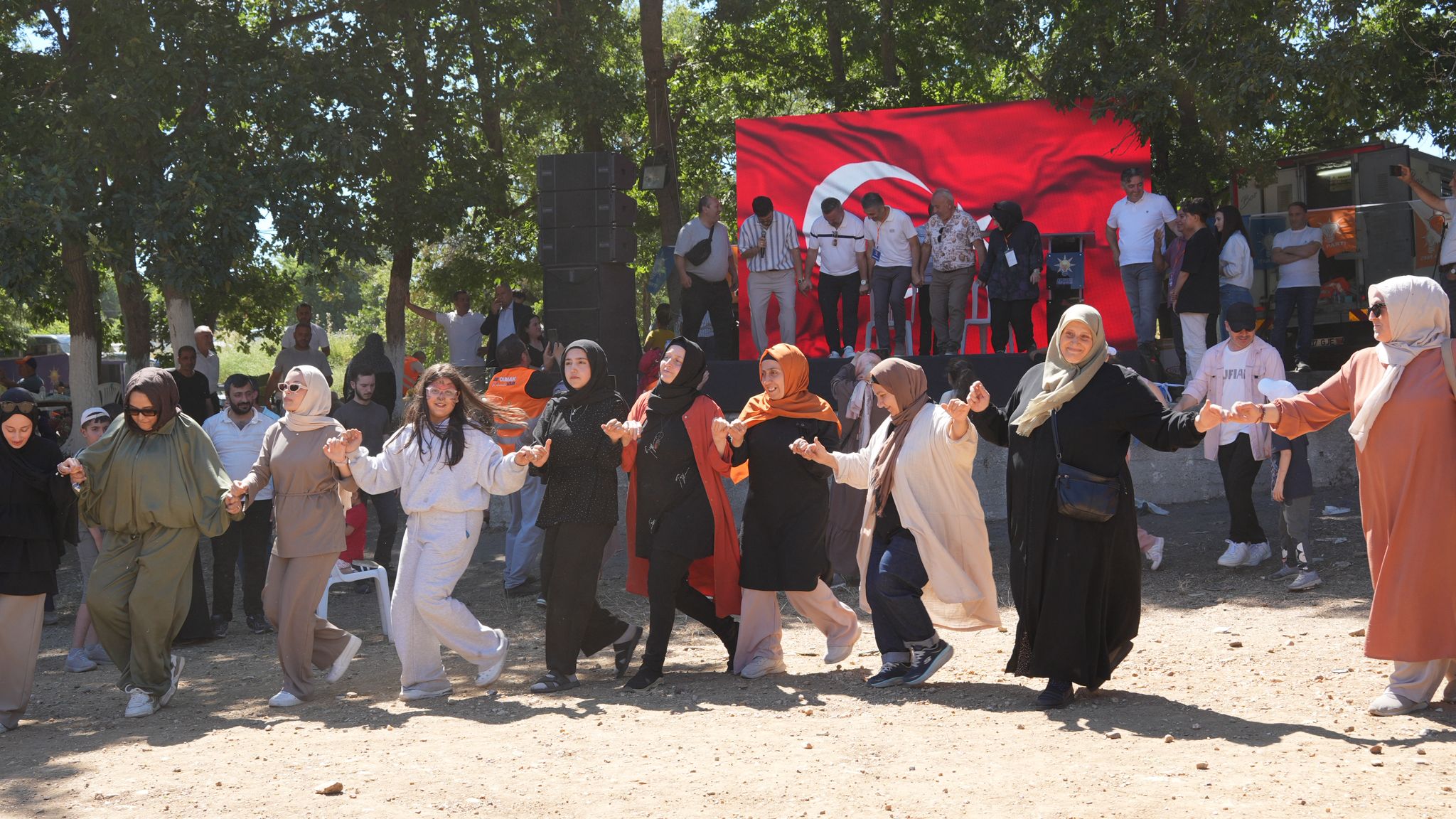 Ak Parti Büyükçekmece’den Büyük Aile Pikniği