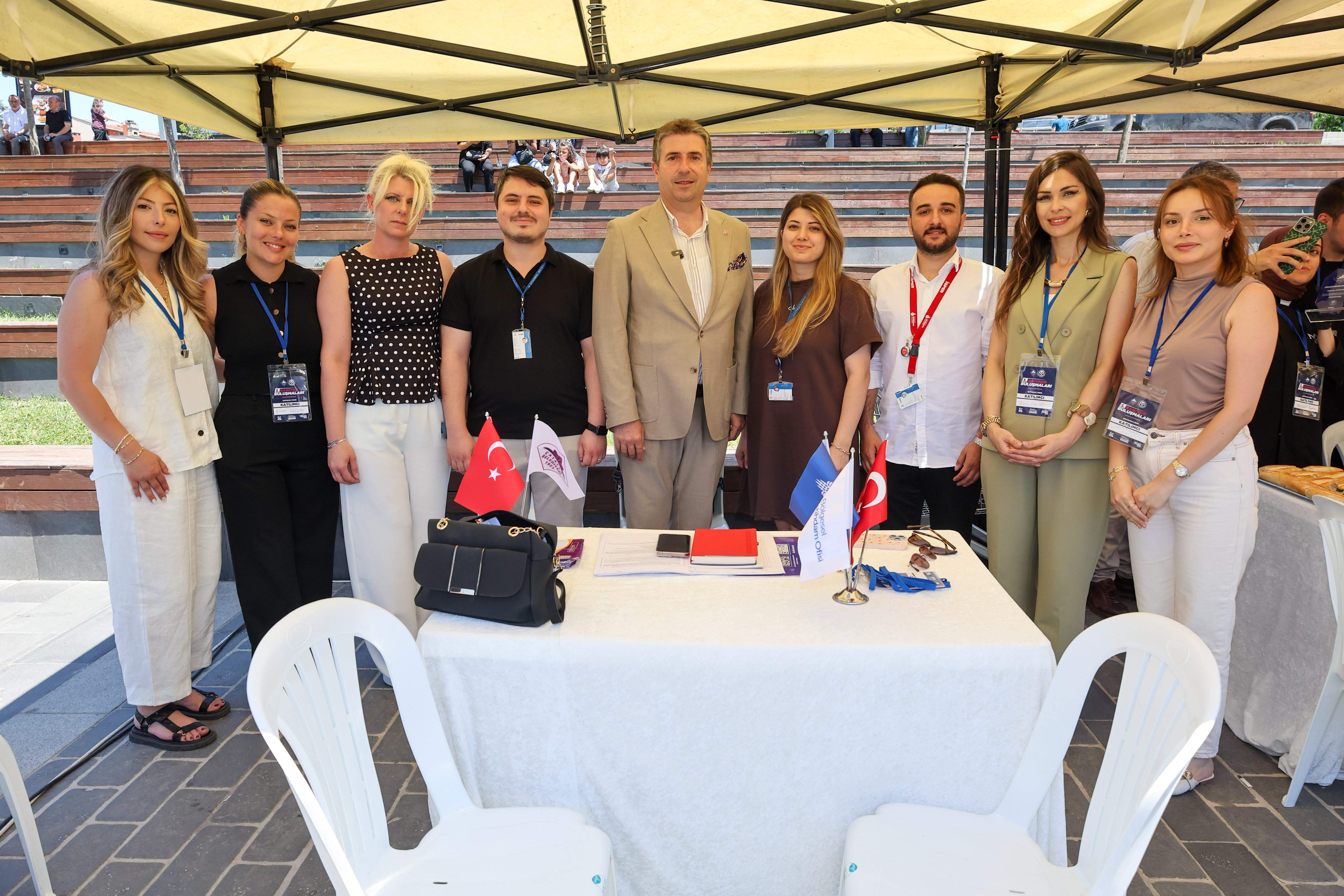 Çatalca Belediyesinden3. İstihdam ve Kariyer günlerinde firmalar vatandaşlar ile buluştu