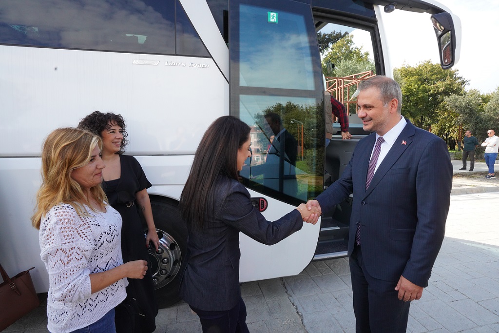 BEYLİKDÜZÜ BELEDİYE BAŞKAN VEKİLİ ÇEBİ YEREL BASINLA BULUŞTU