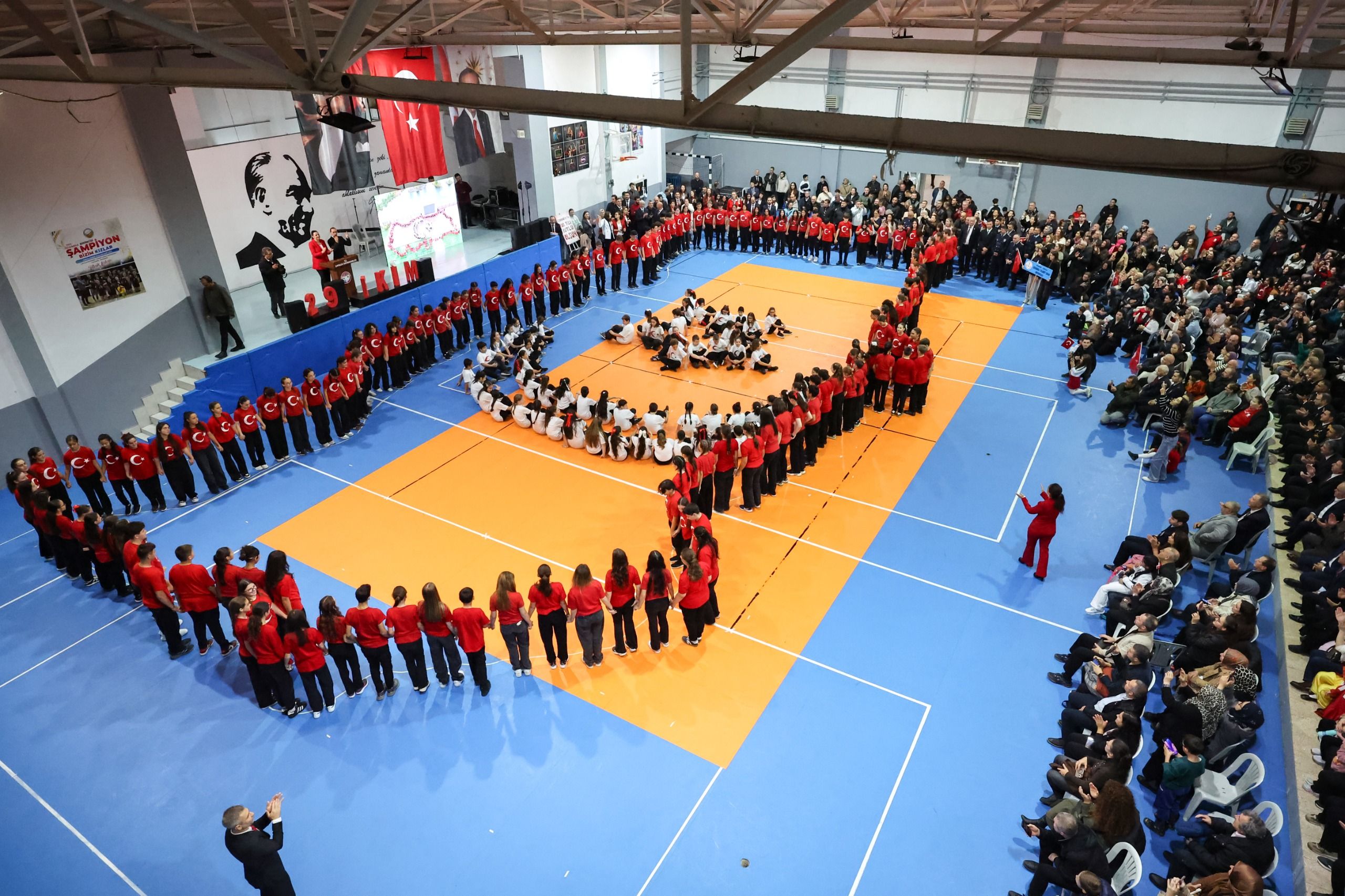 Güzel: 29 Ekim Cumhuriyet Bayramımız Kutlu Olsun