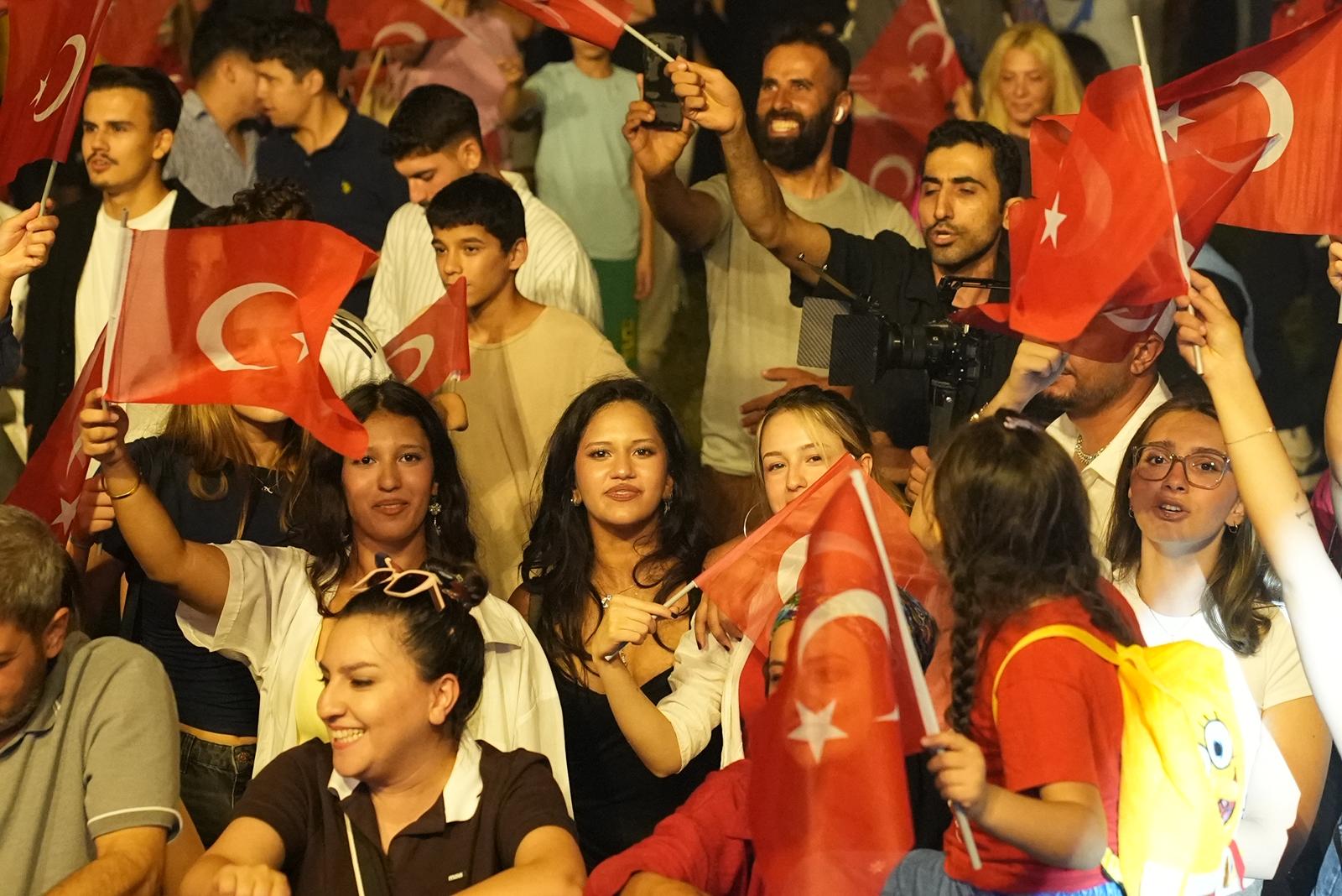 Büyük Zaferin 104. yılı Avcılar’da coşkuyla kutlandı