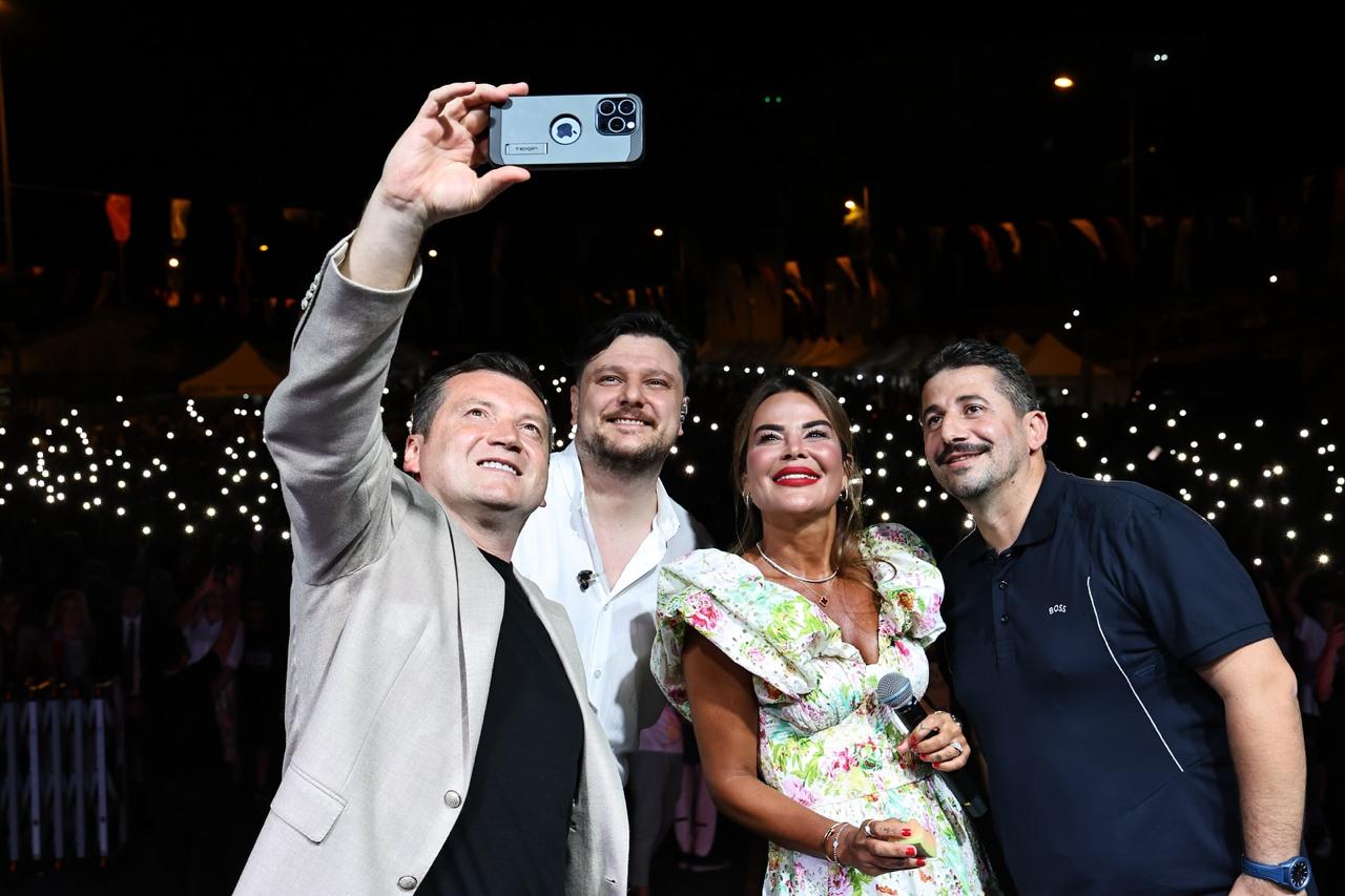 12. Selimpaşa Topatan Kavunu ve Bamya Festivali’nde Karadeniz Fırtınası Esti