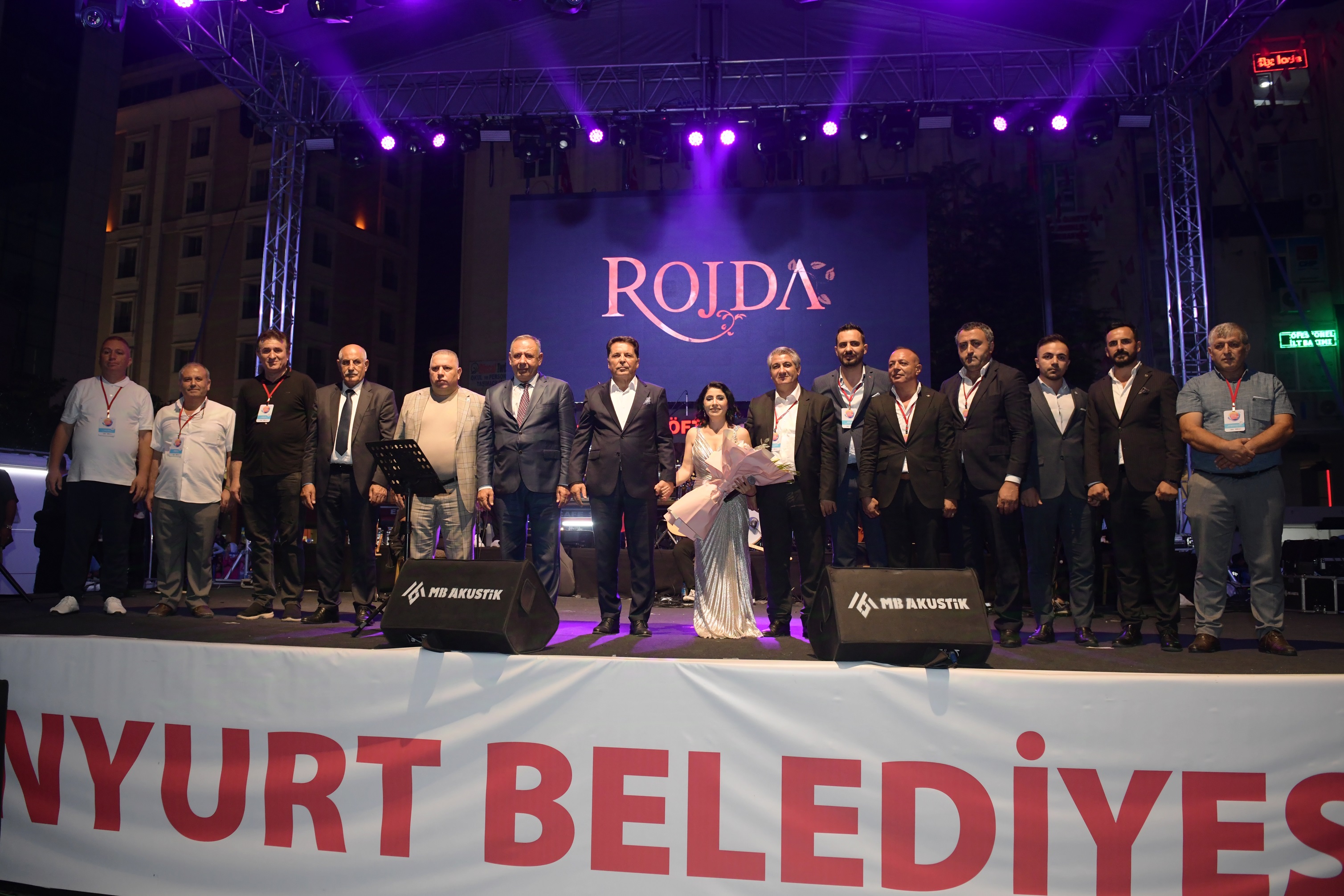 Kardeş Kültürler Festivali’nde Rojda rüzgarı