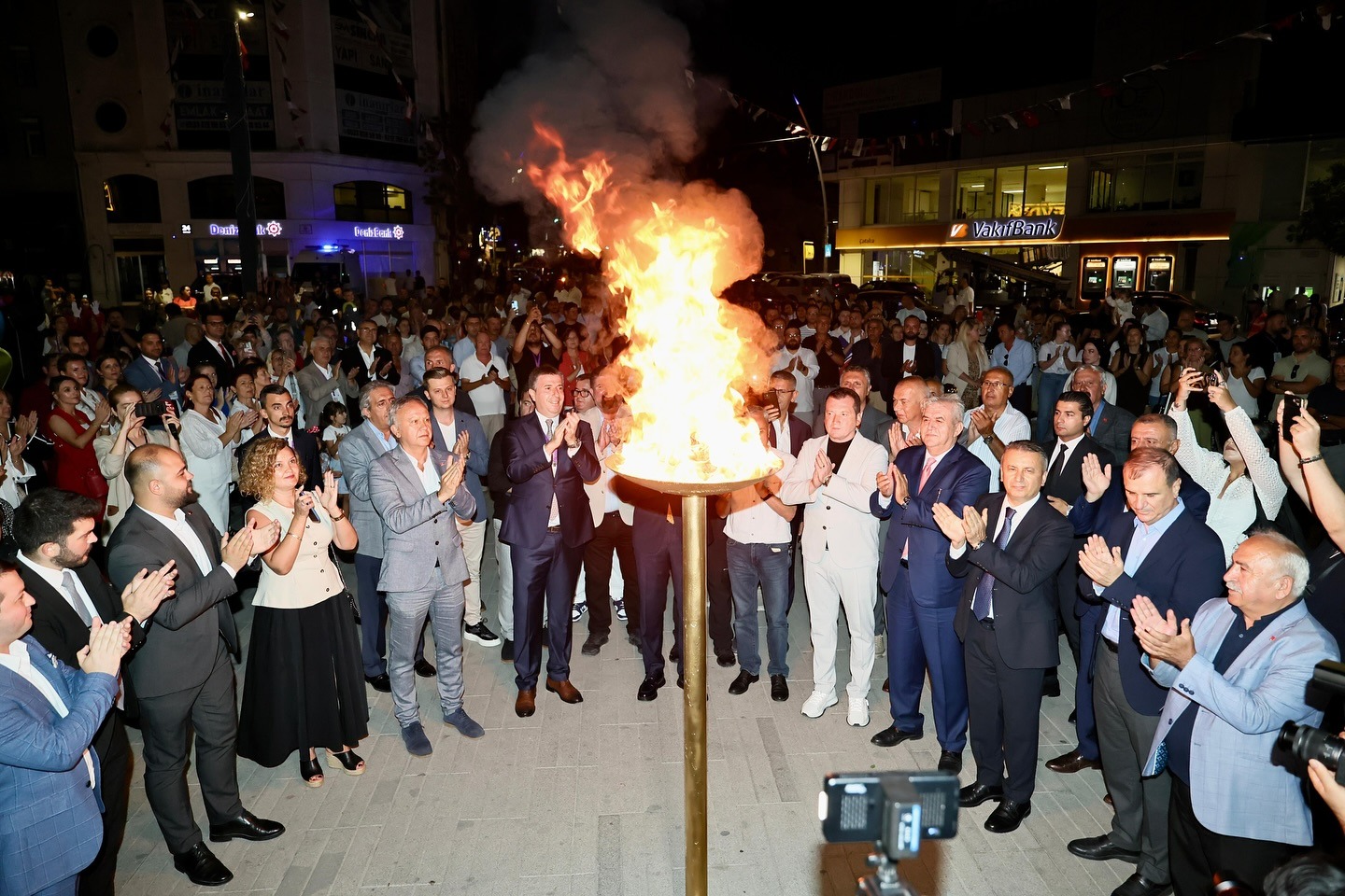 Çatalca’da Festival Meşalesi Yakıldı