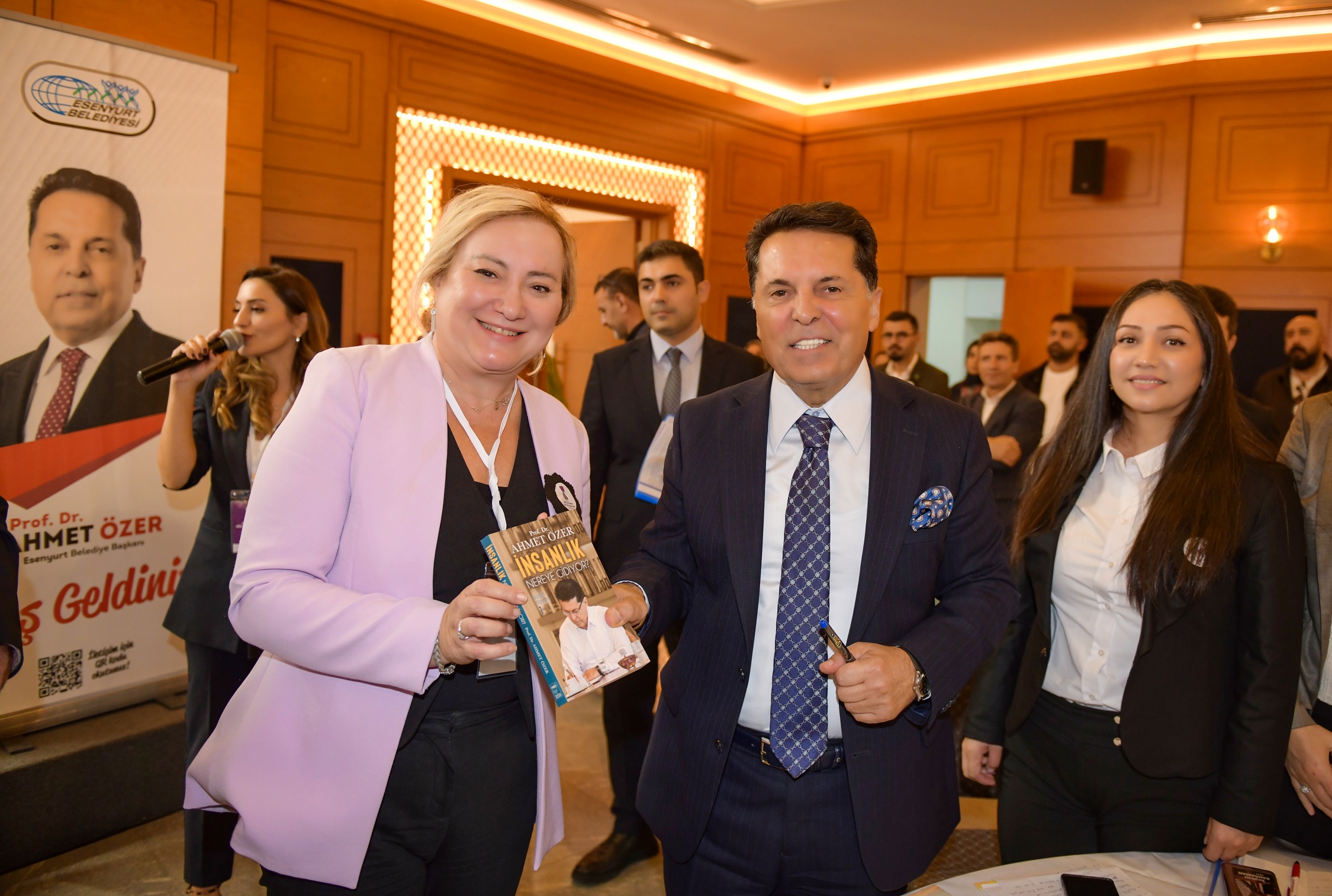 Esenyurt’ta Güçlü Kadın Güçlü Esenyurt Çalıştayı düzenlendi