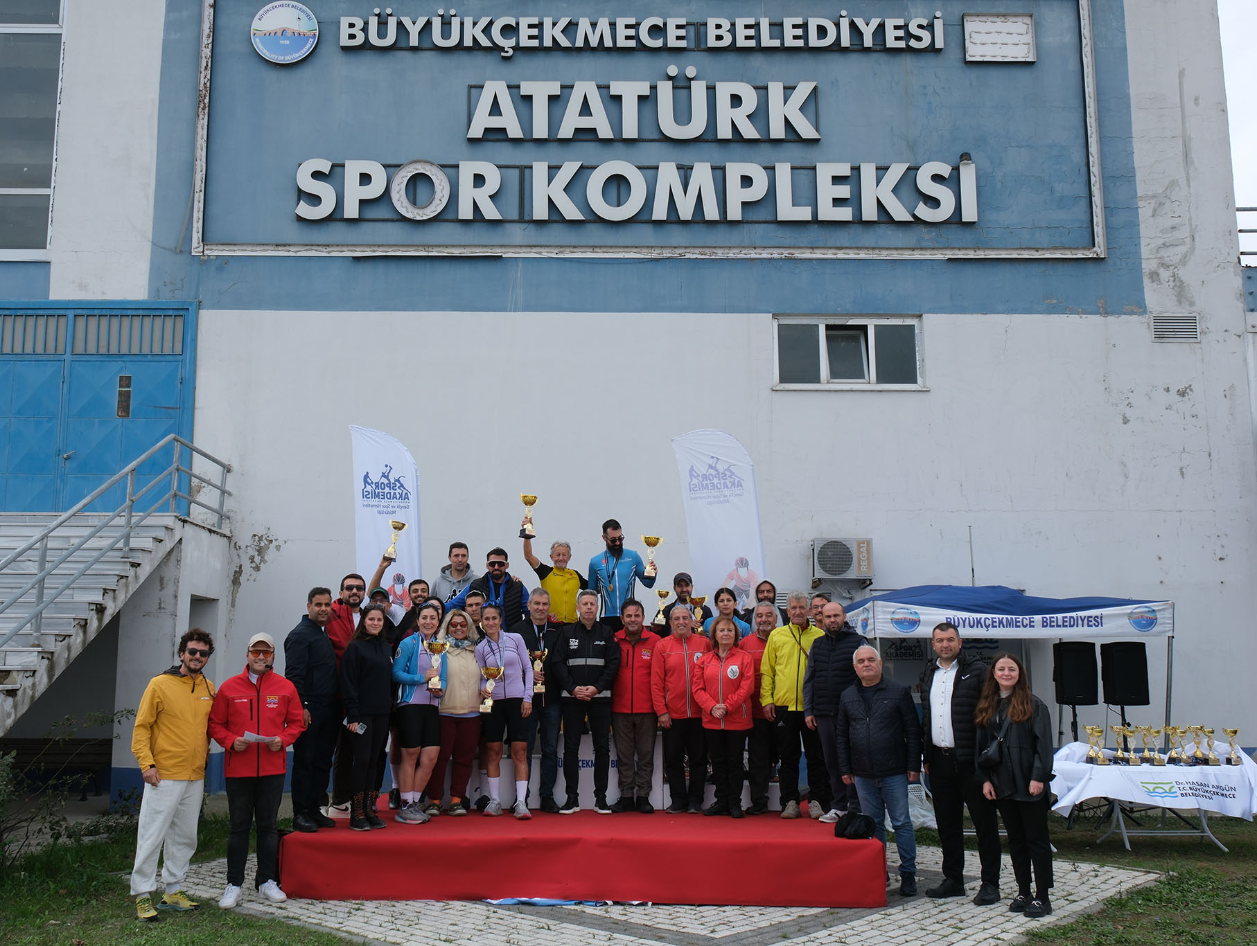 6. Uluslararası Ali Hüryılmaz Bisiklet Yarışı’nda sporcular nefesleri kesti