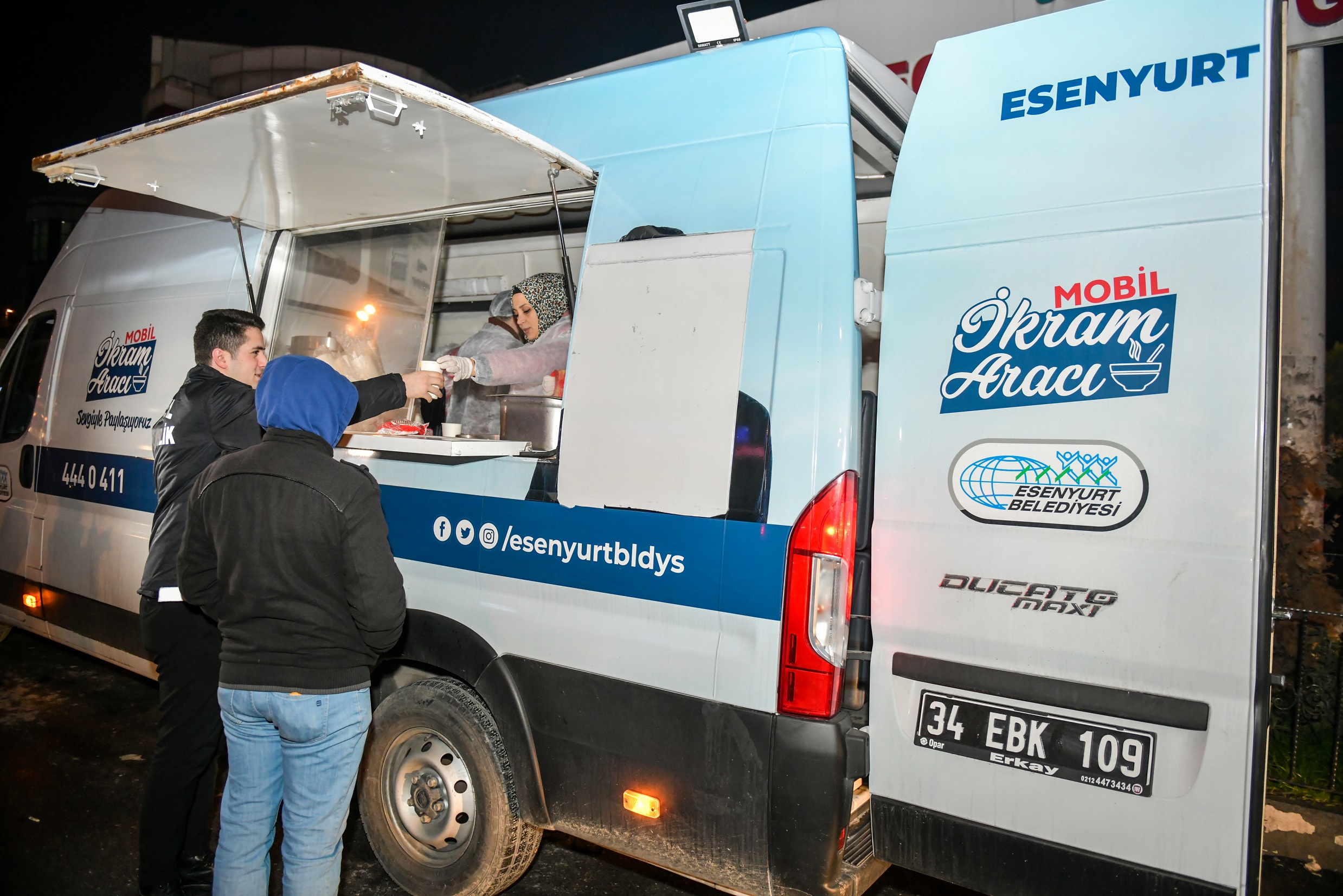 Soğuk kış günlerinde vatandaşın içini ısıtan hizmet