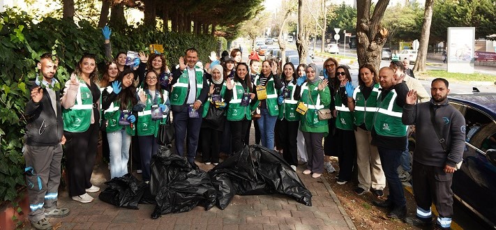 Beylikdüzü’nde öğrencilerden çevre bilinci için örnek davranış