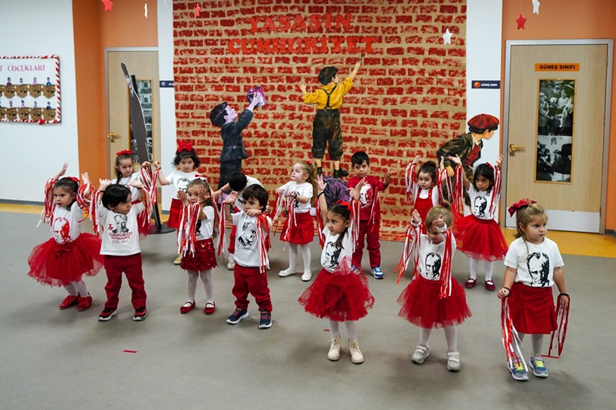 Beylikdüzü’nde Cumhuriyet coşkusu başladı