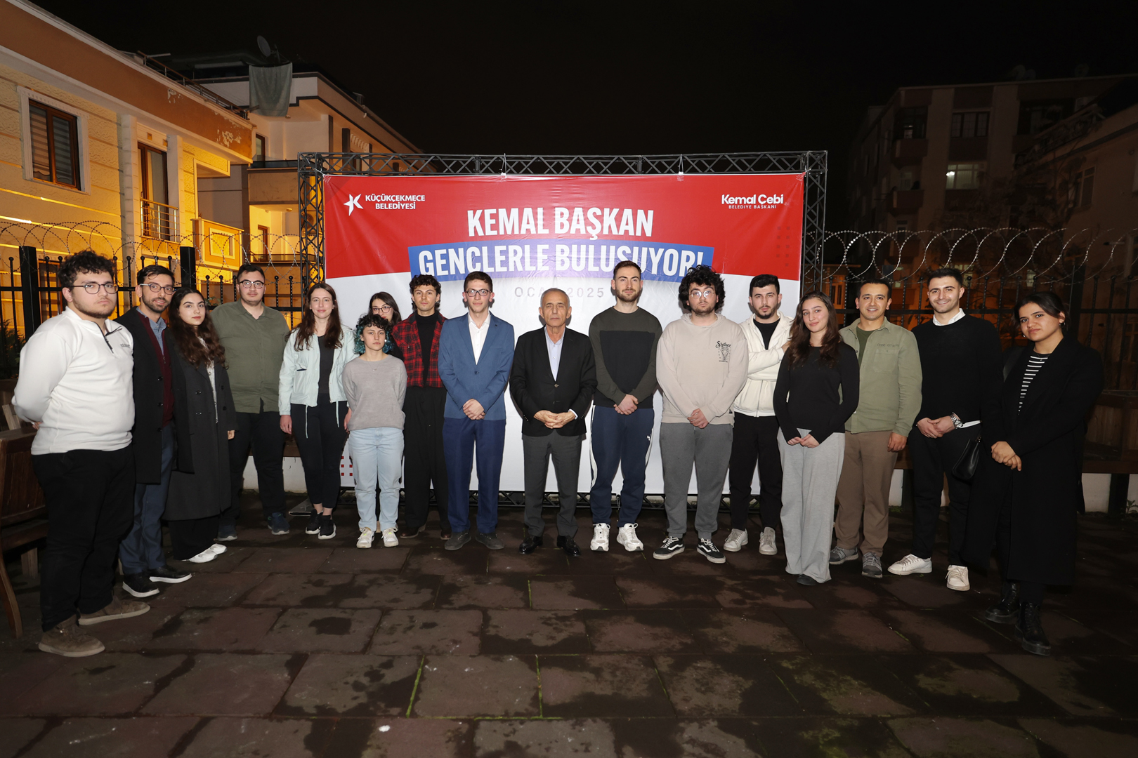 Başkan Kemal Çebi, gençlerle buluştu