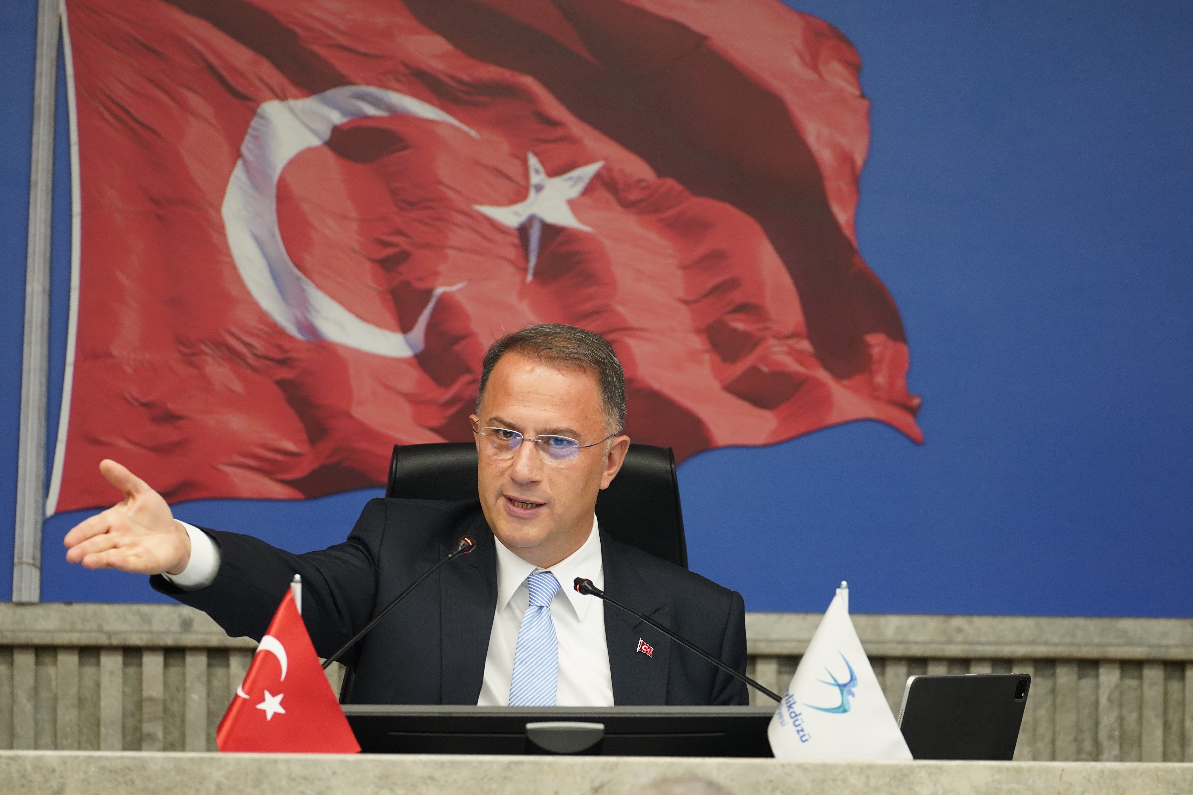 Başkan Çalık mecliste ülke gündemini ele aldı