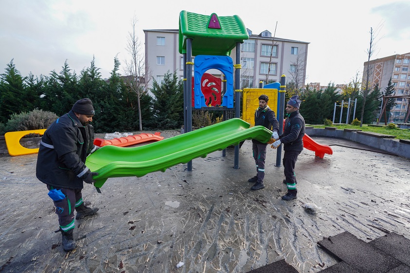 Yangın sonrası Ahi Evran Parkı kısa sürede yenilendi