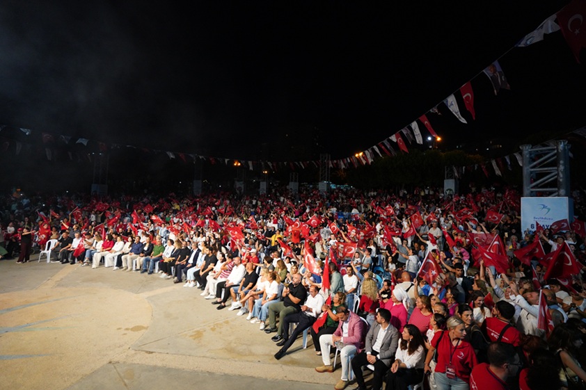 Beylikdüzü’nde 30 Ağustos Zafer Bayramı coşkusu yaşandı