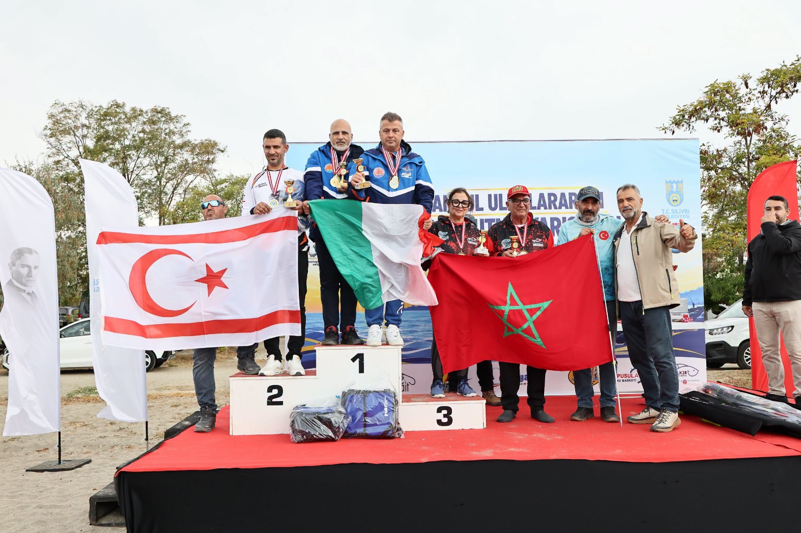 7. İstanbul Surf Casting Balık Yakalama Yarışması Silivri’de Gerçekleştirildi