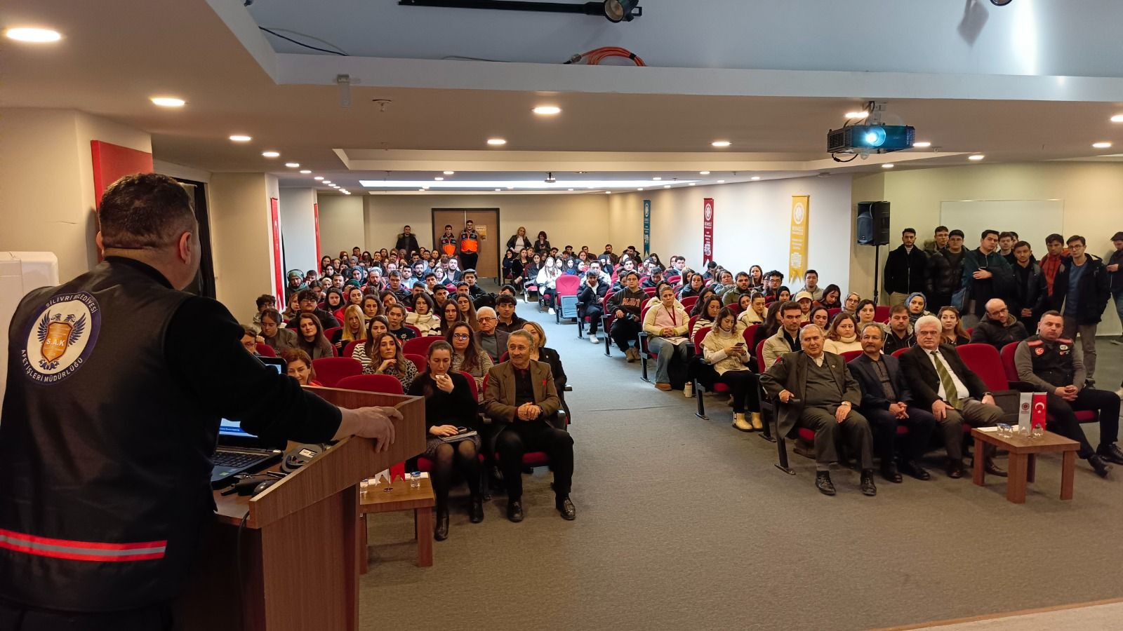 Silivri Belediyesi, Öğrencilere Afet Bilinci Kazandırıyor