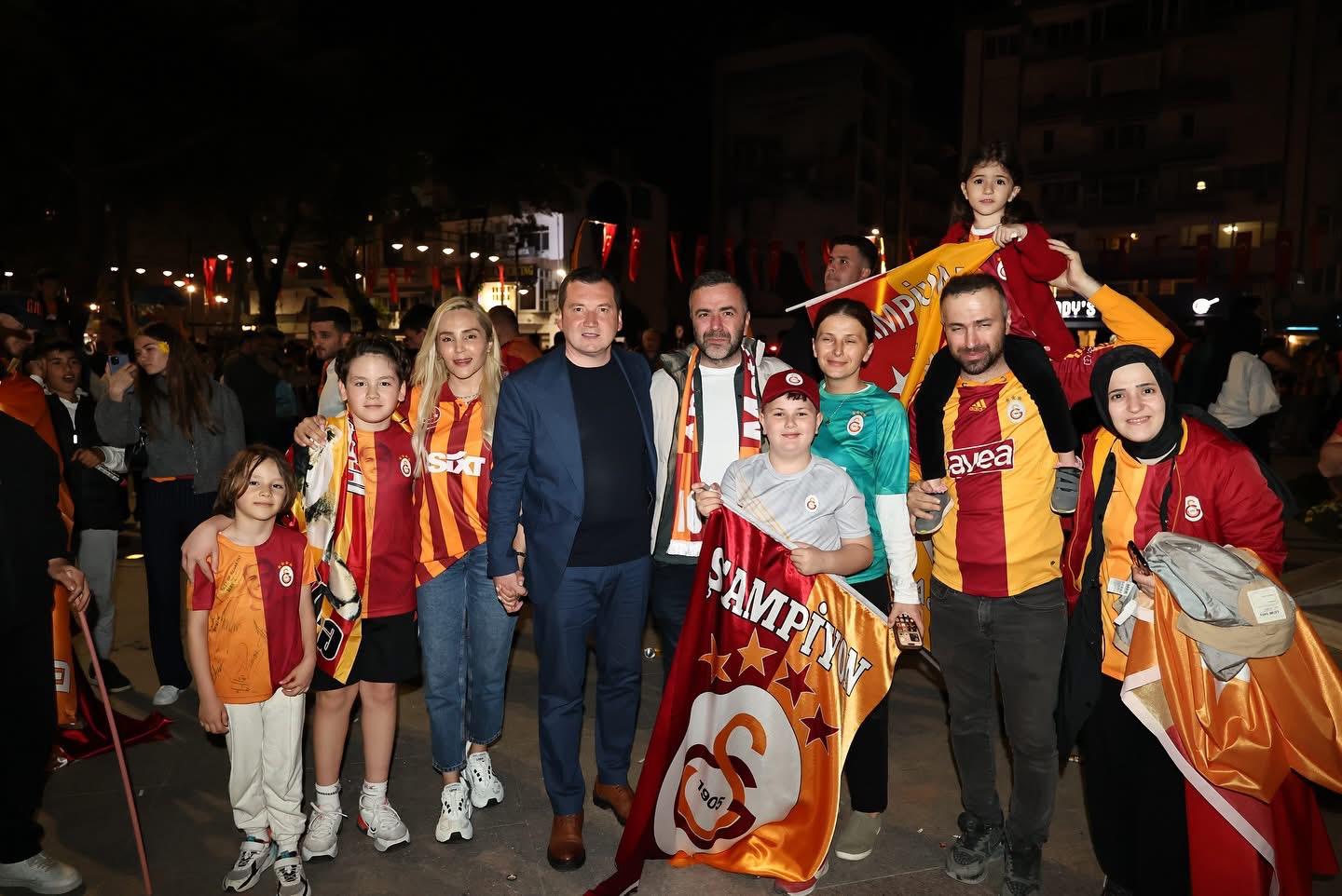 Başkan Balcıoğlu, şampiyonluk kutlamalarına katıldı