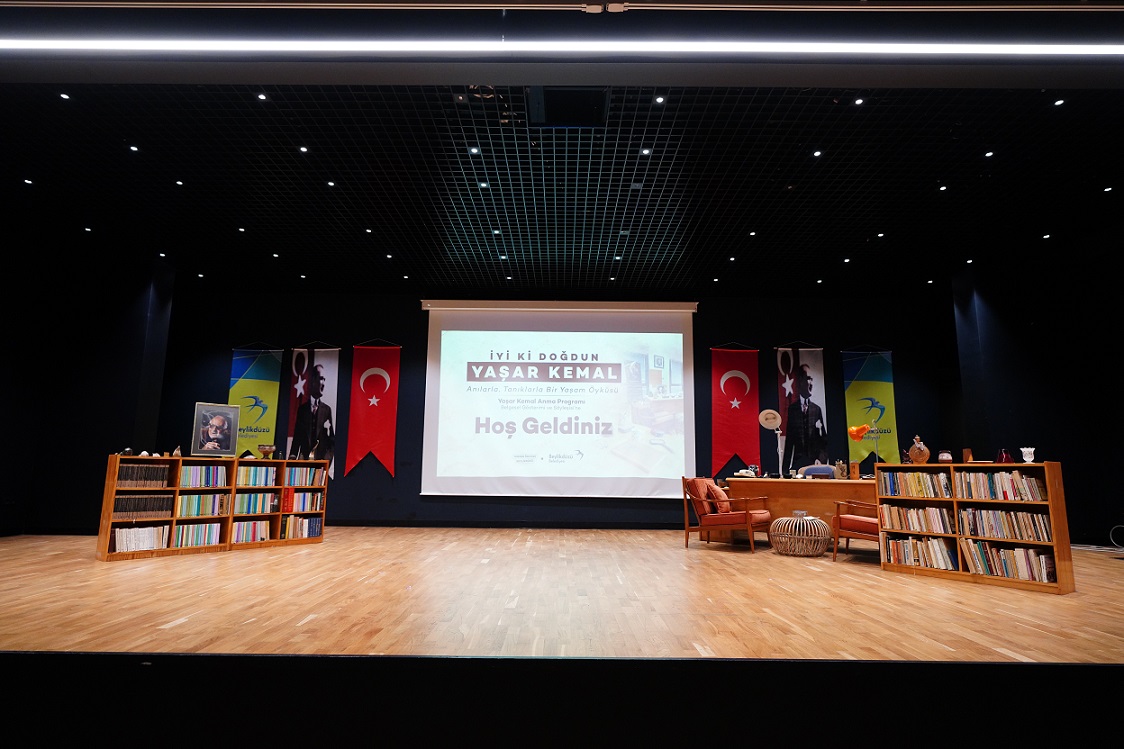 Yaşar Kemal doğum gününde Beylikdüzü’nde anıldı