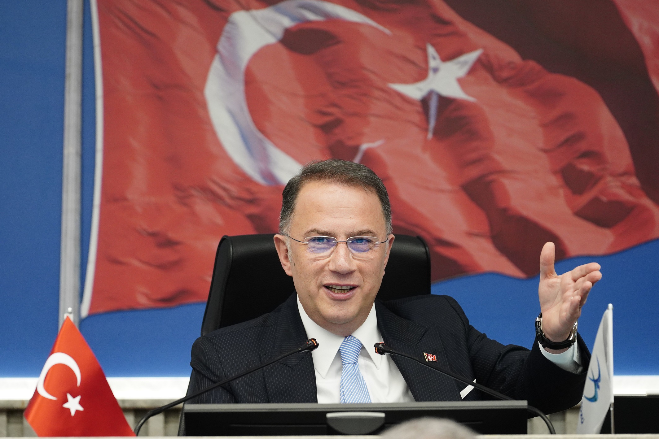 Başkan Çalık hizmetle dolu 6 yılı kamuoyu ile paylaştı