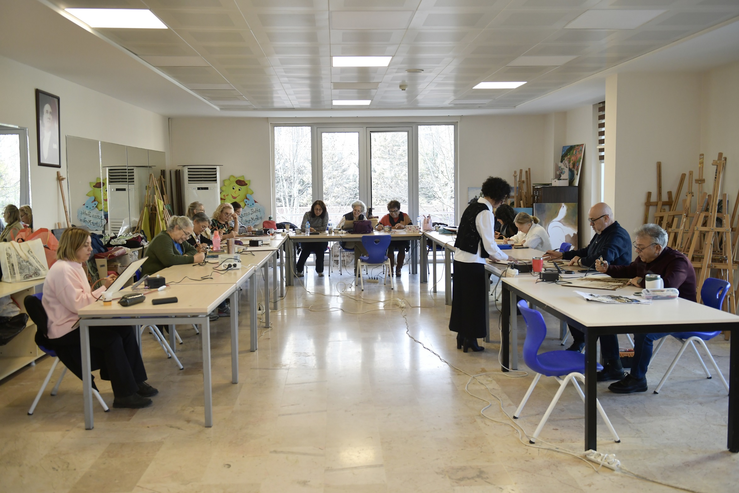 Esenyurt Belediyesi'nden Vatandaşlara Gravür Sanatı Eğitimi