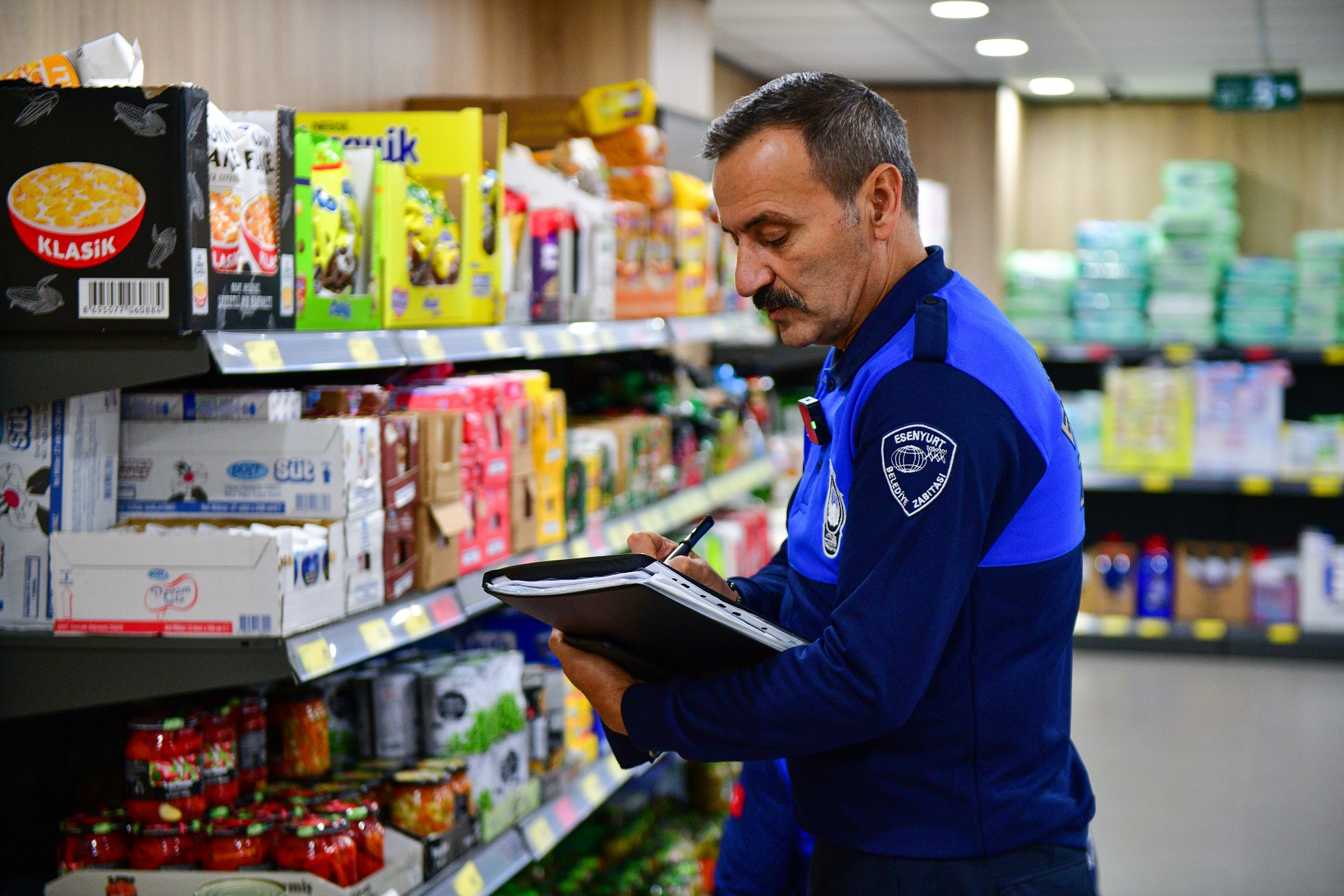 Esenyurt’ta Marketlere Sıkı Denetim