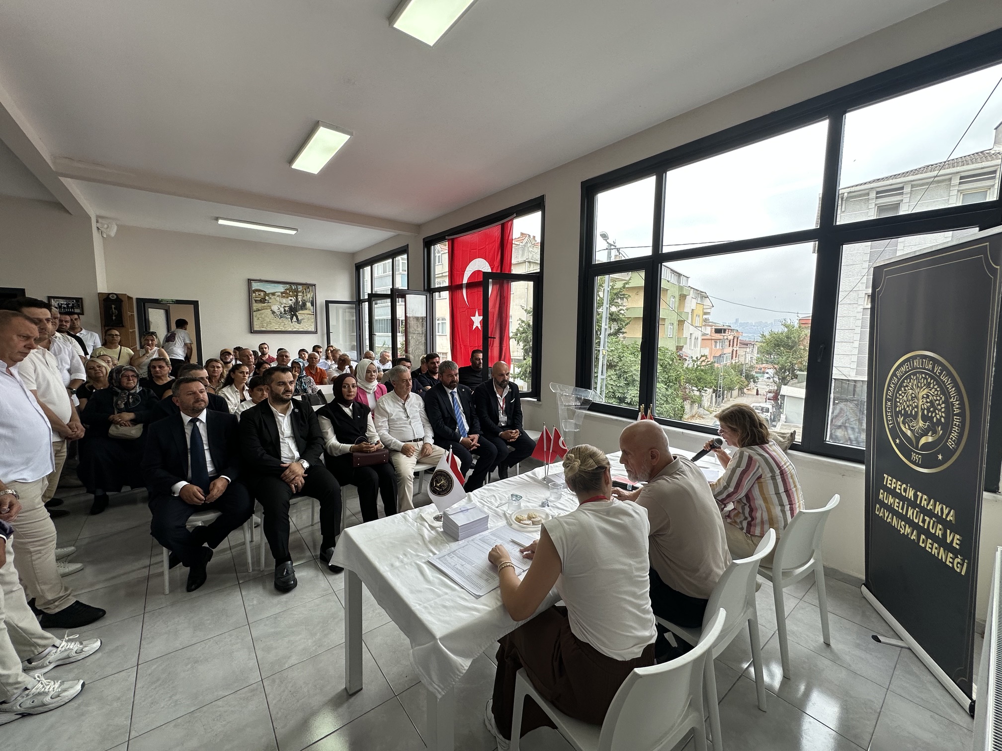 Tepecik Trakya Rumeli’ler yeniden Olcay Özcan başkan dedi